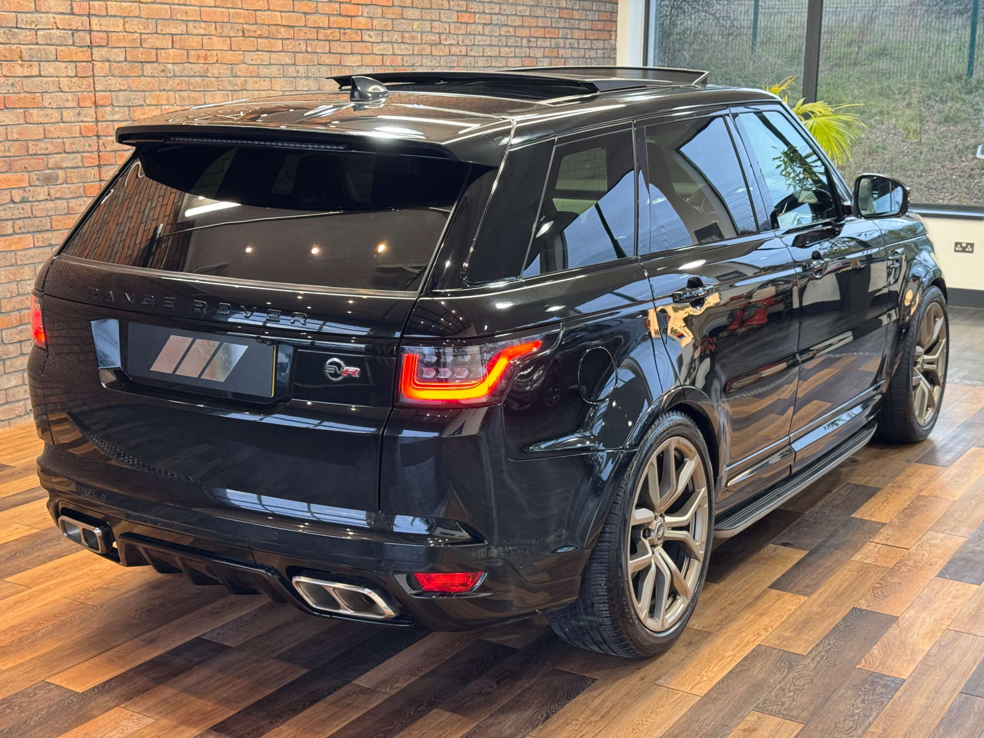 LAND ROVER RANGE ROVER SPORT 5.0 Range Rover Sport SVR S/C Auto 4WD 5dr #6