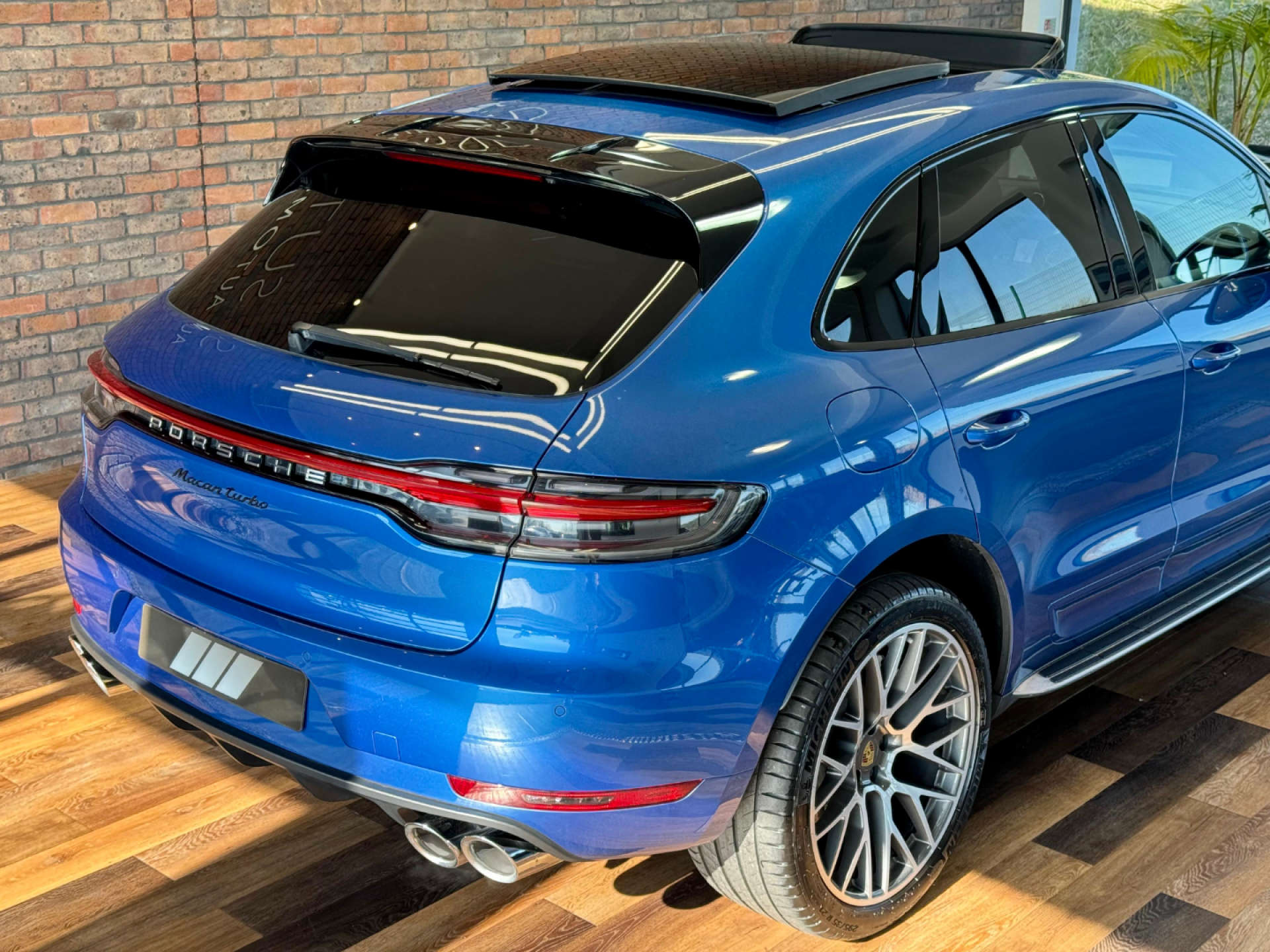 PORSCHE MACAN 2.9 Macan T Semi-Auto 4WD 5dr #24
