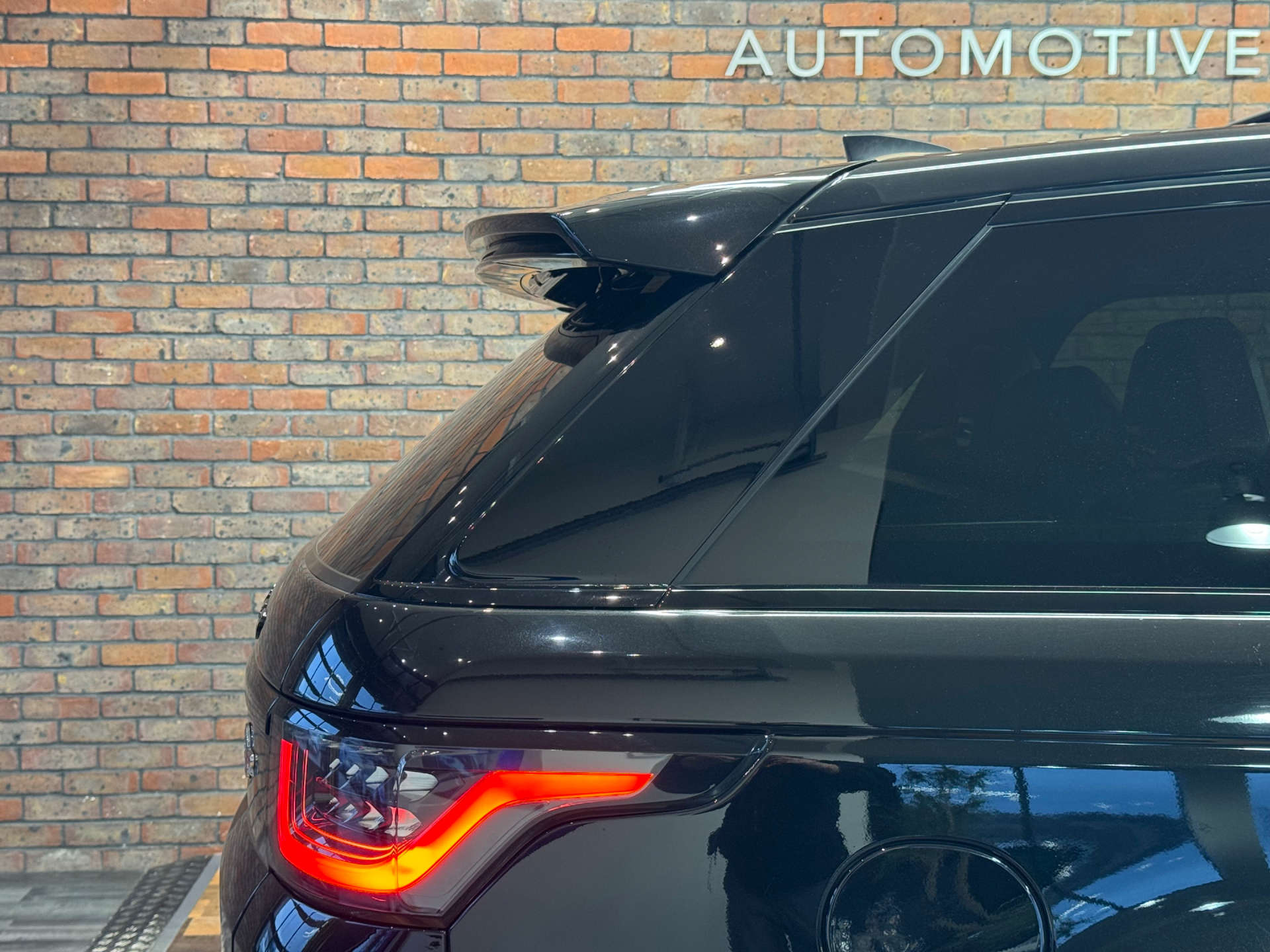 LAND ROVER RANGE ROVER SPORT 5.0 Range Rover Sport SVR S/C Auto 4WD 5dr #15