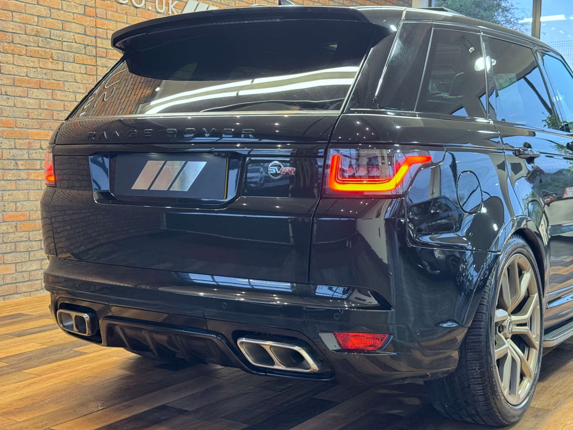 LAND ROVER RANGE ROVER SPORT 5.0 Range Rover Sport SVR S/C Auto 4WD 5dr #16