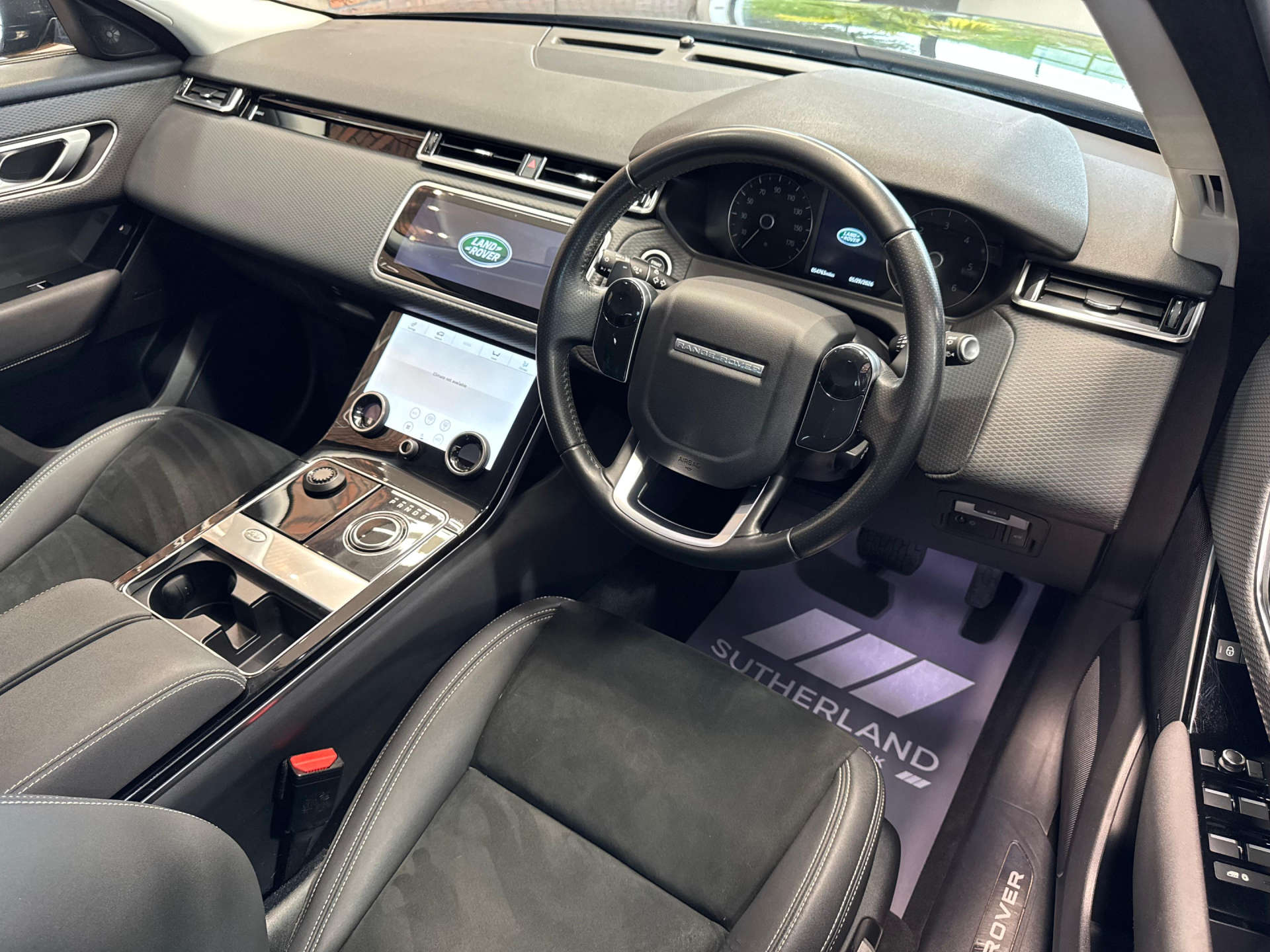 LAND ROVER RANGE ROVER VELAR 2.0 Range Rover Velar D180 Auto 4WD 5dr #27