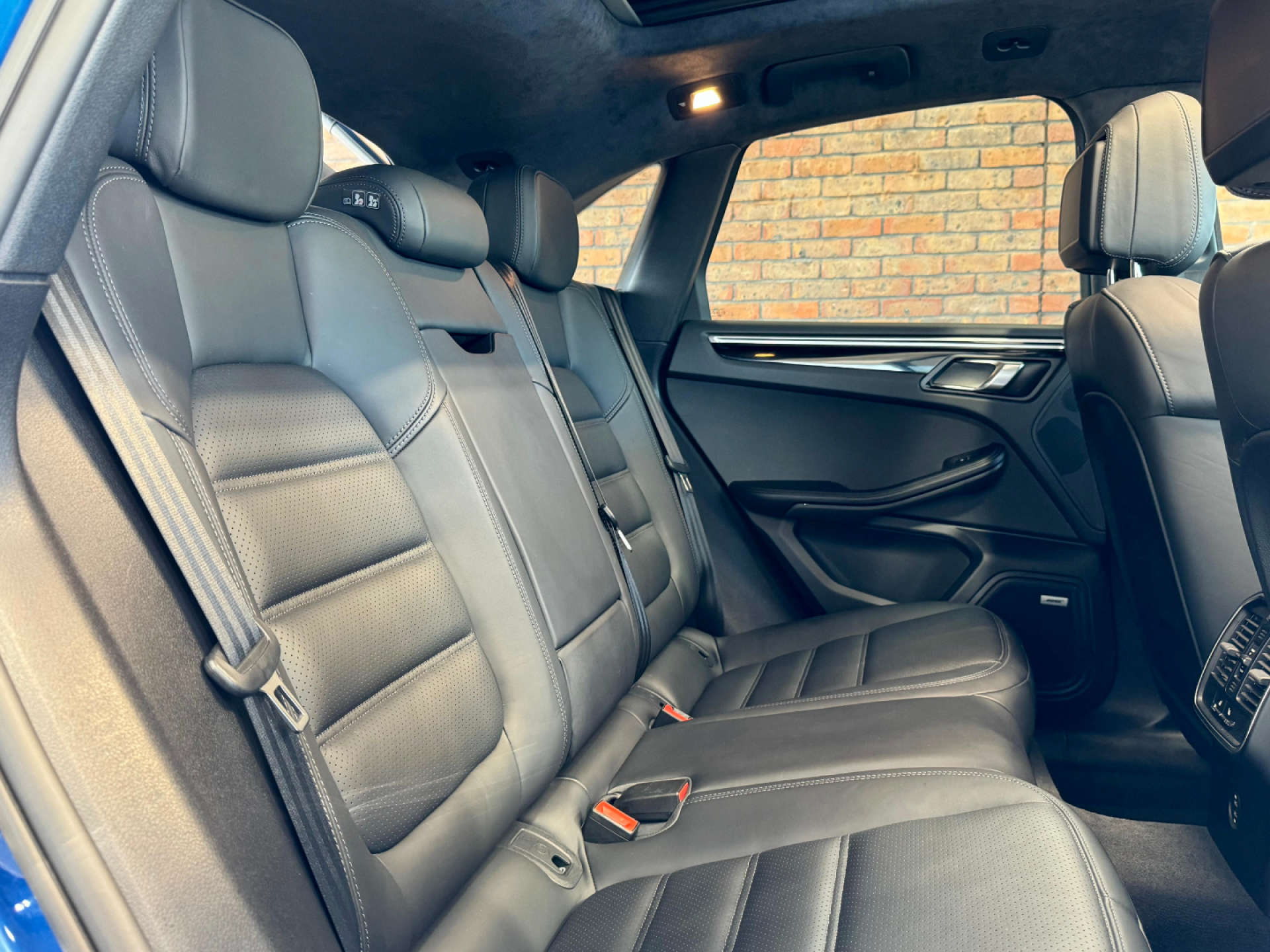 PORSCHE MACAN 2.9 Macan T Semi-Auto 4WD 5dr #32