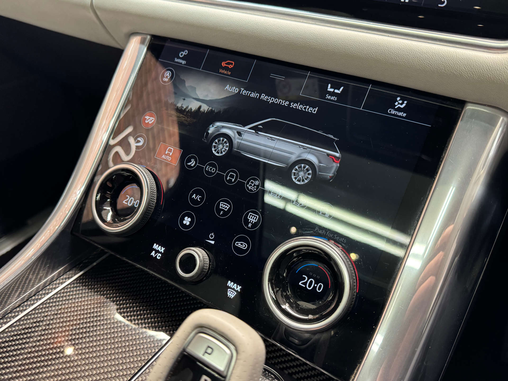 LAND ROVER RANGE ROVER SPORT 5.0 Range Rover Sport SVR S/C Auto 4WD 5dr #37