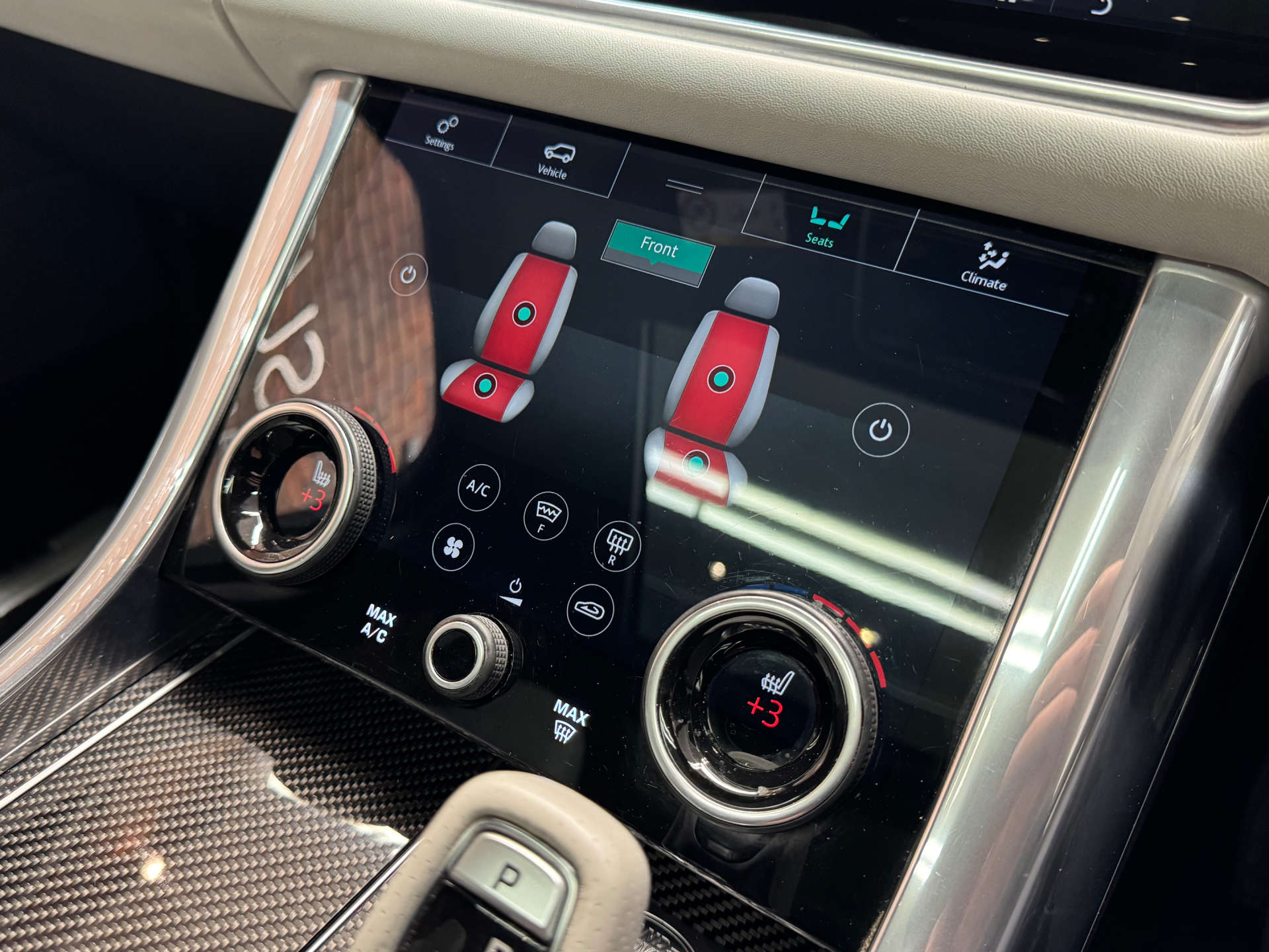 LAND ROVER RANGE ROVER SPORT 5.0 Range Rover Sport SVR S/C Auto 4WD 5dr #38