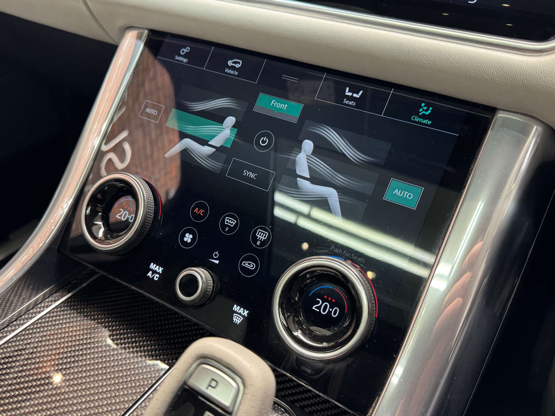 LAND ROVER RANGE ROVER SPORT 5.0 Range Rover Sport SVR S/C Auto 4WD 5dr #40