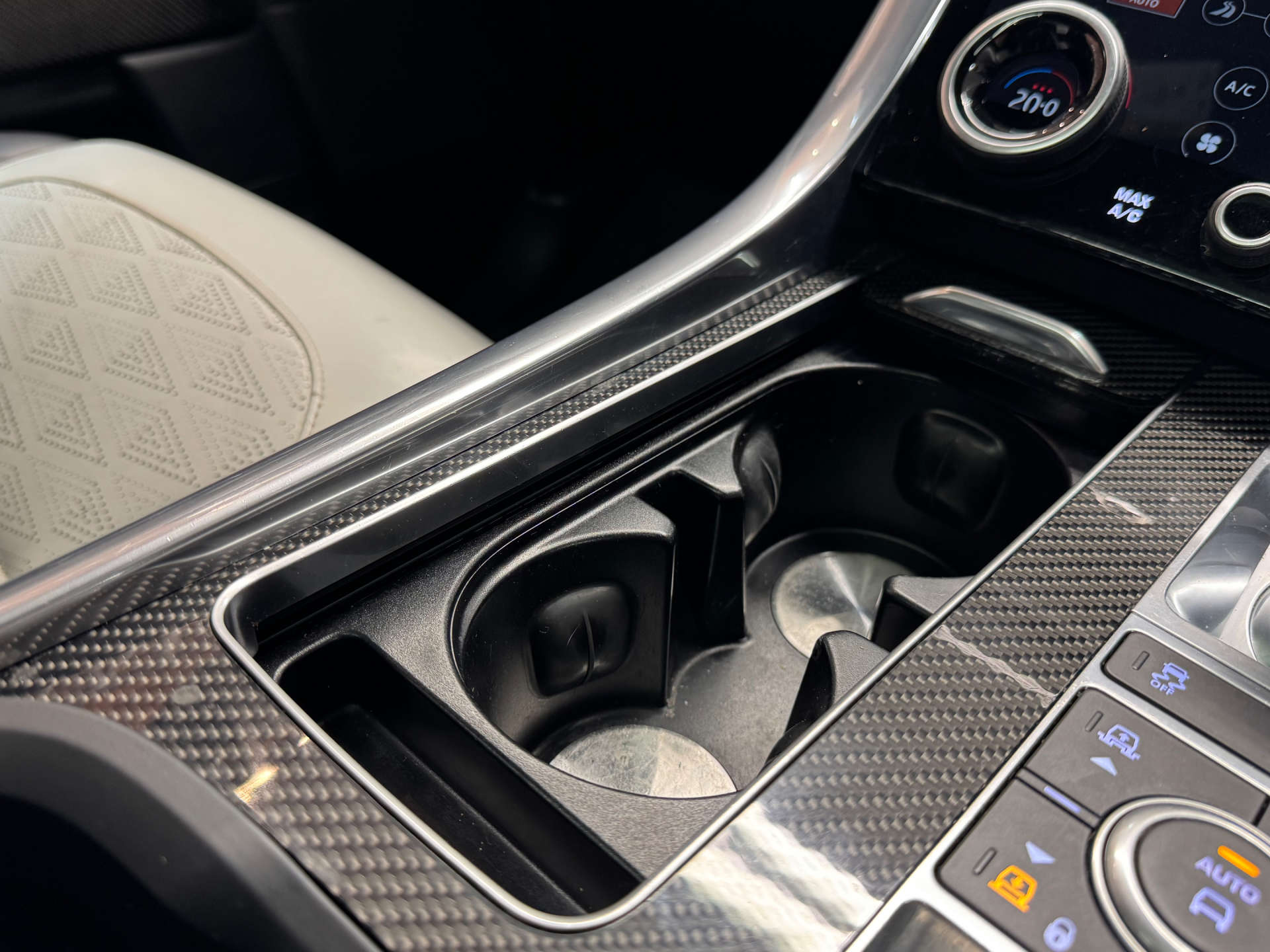 LAND ROVER RANGE ROVER SPORT 5.0 Range Rover Sport SVR S/C Auto 4WD 5dr #42