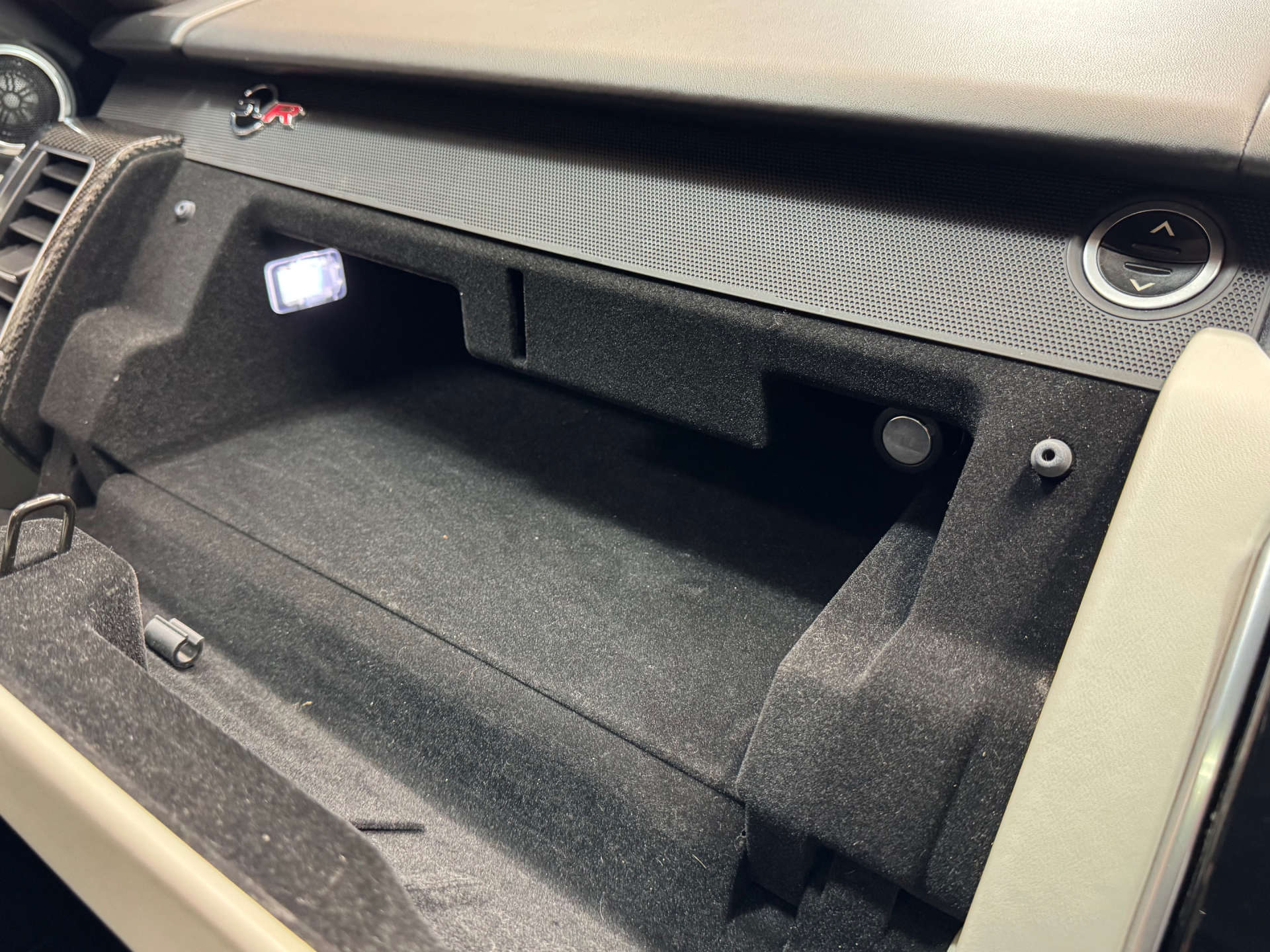 LAND ROVER RANGE ROVER SPORT 5.0 Range Rover Sport SVR S/C Auto 4WD 5dr #48