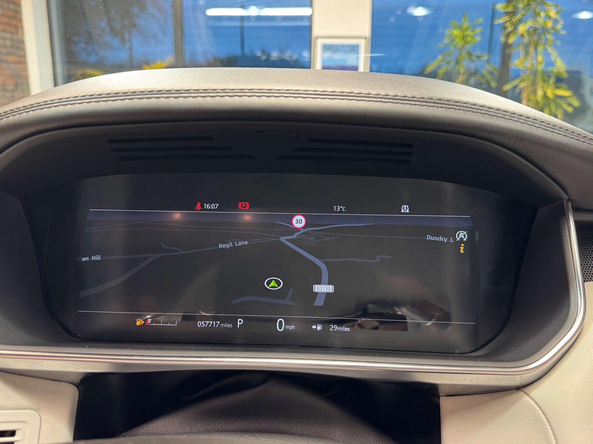 LAND ROVER RANGE ROVER SPORT 5.0 Range Rover Sport SVR S/C Auto 4WD 5dr #55