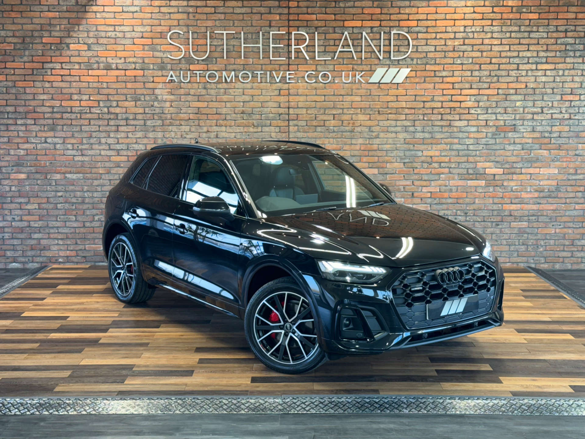AUDI Q5 2.0 Q5 S Line Edition 1 40 TDI MHEV Quattro Semi-Auto 4WD 5dr #1