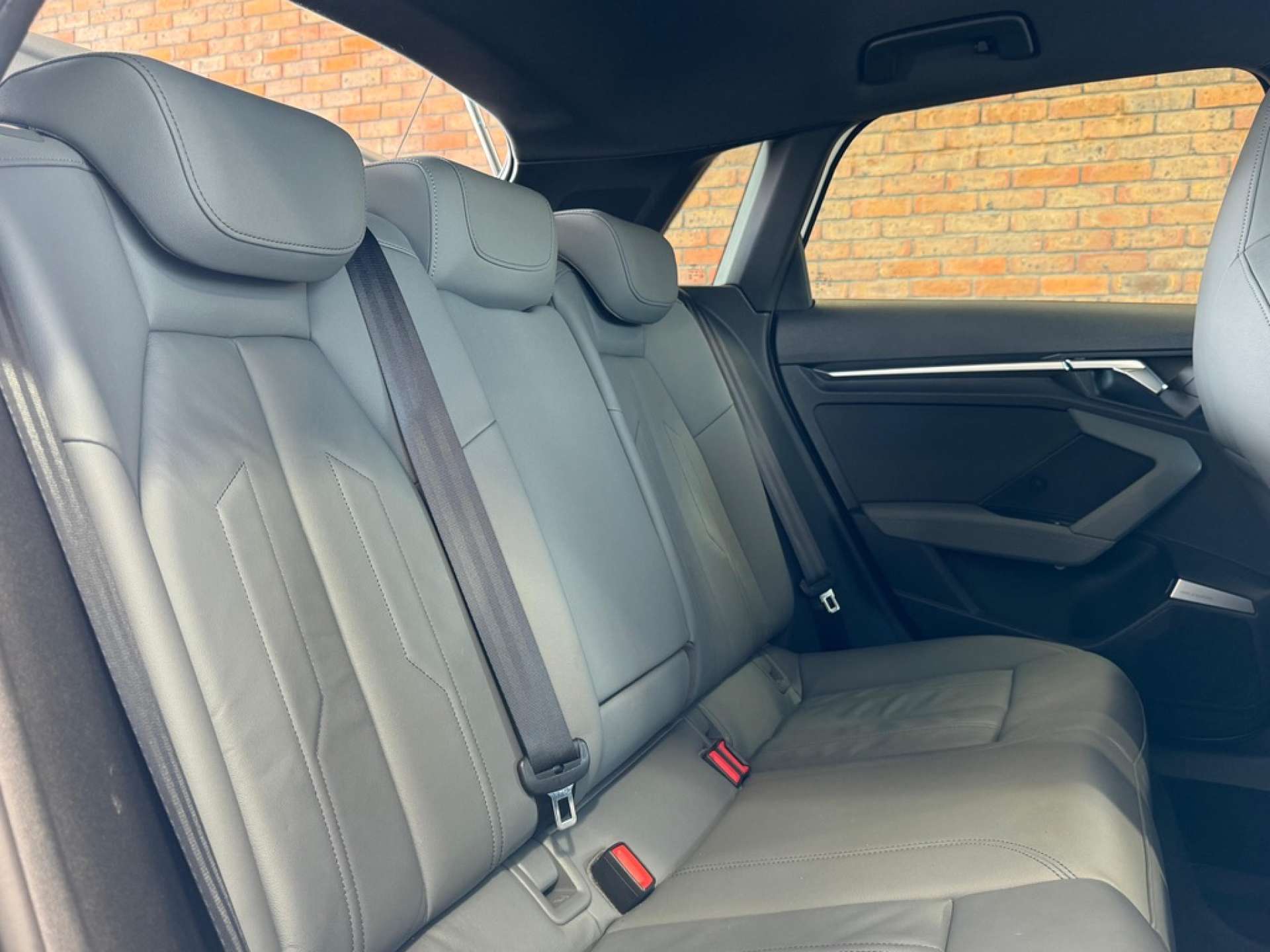 AUDI A3 1.5 A3 Sportback 35 TFSI MHEV S Line Semi-Auto 5dr #28