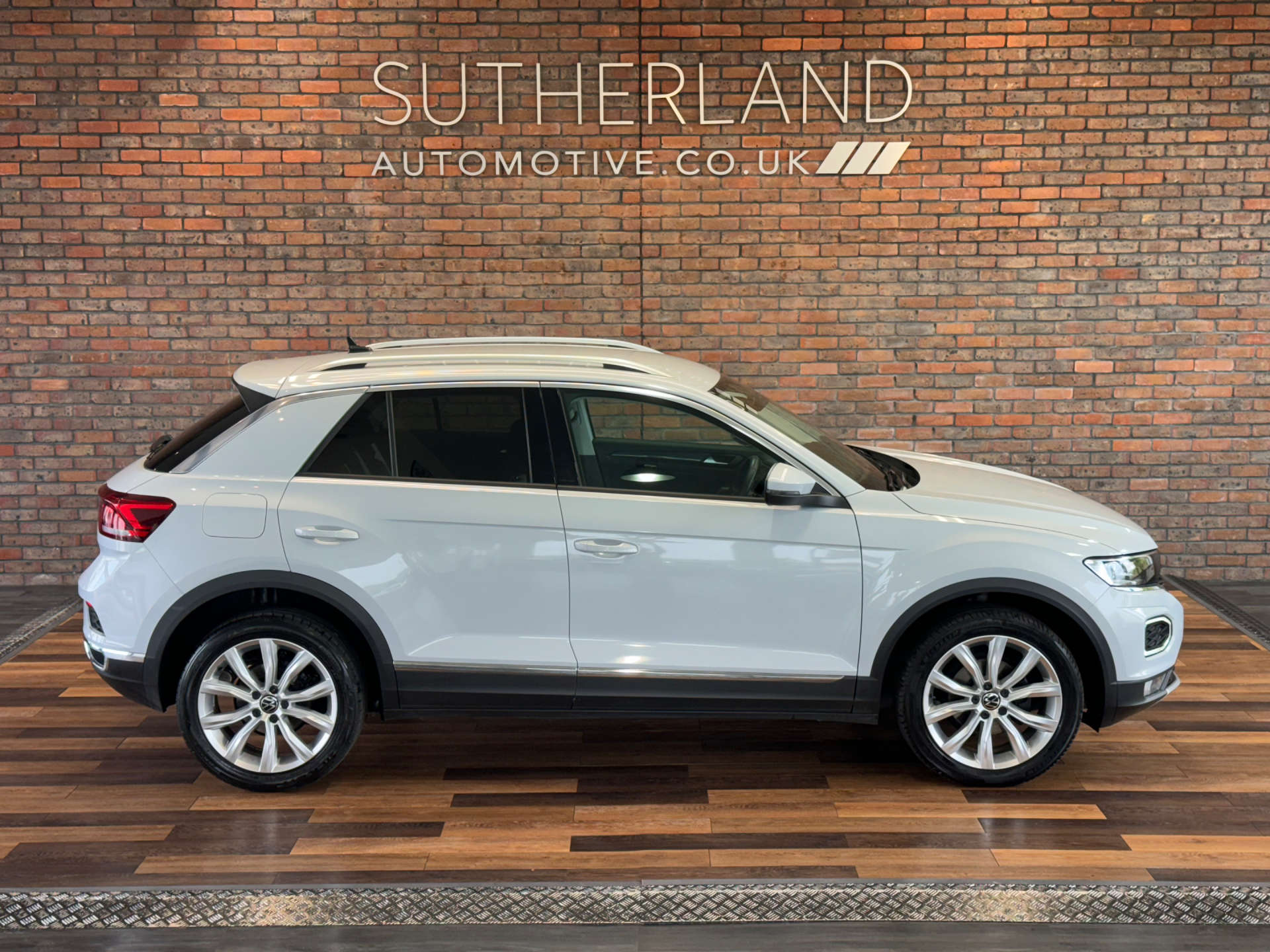 VOLKSWAGEN T-ROC 1.5 T-Roc SEL TSI Evo 5dr #3