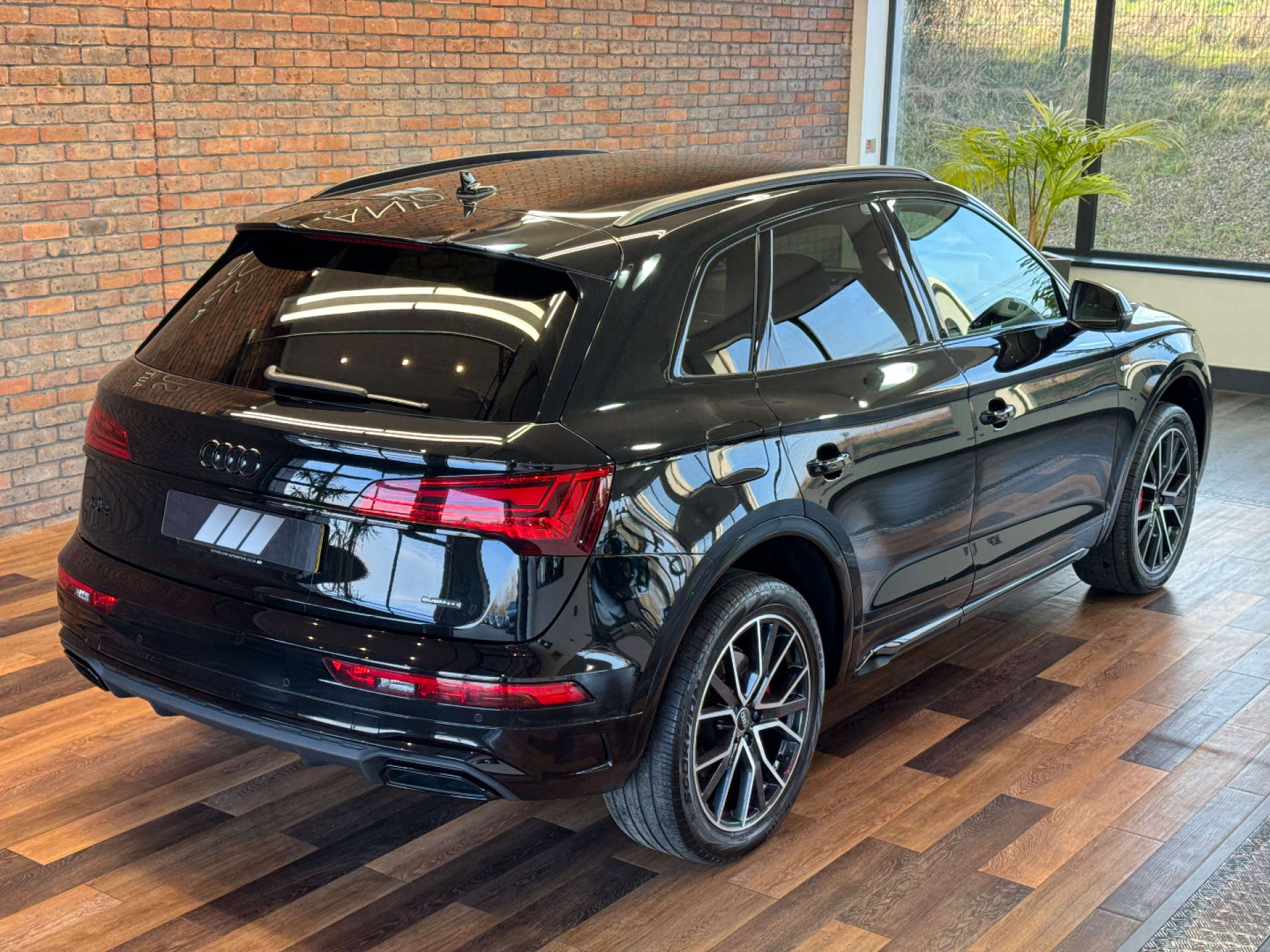 AUDI Q5 2.0 Q5 S Line Edition 1 40 TDI MHEV Quattro Semi-Auto 4WD 5dr #7
