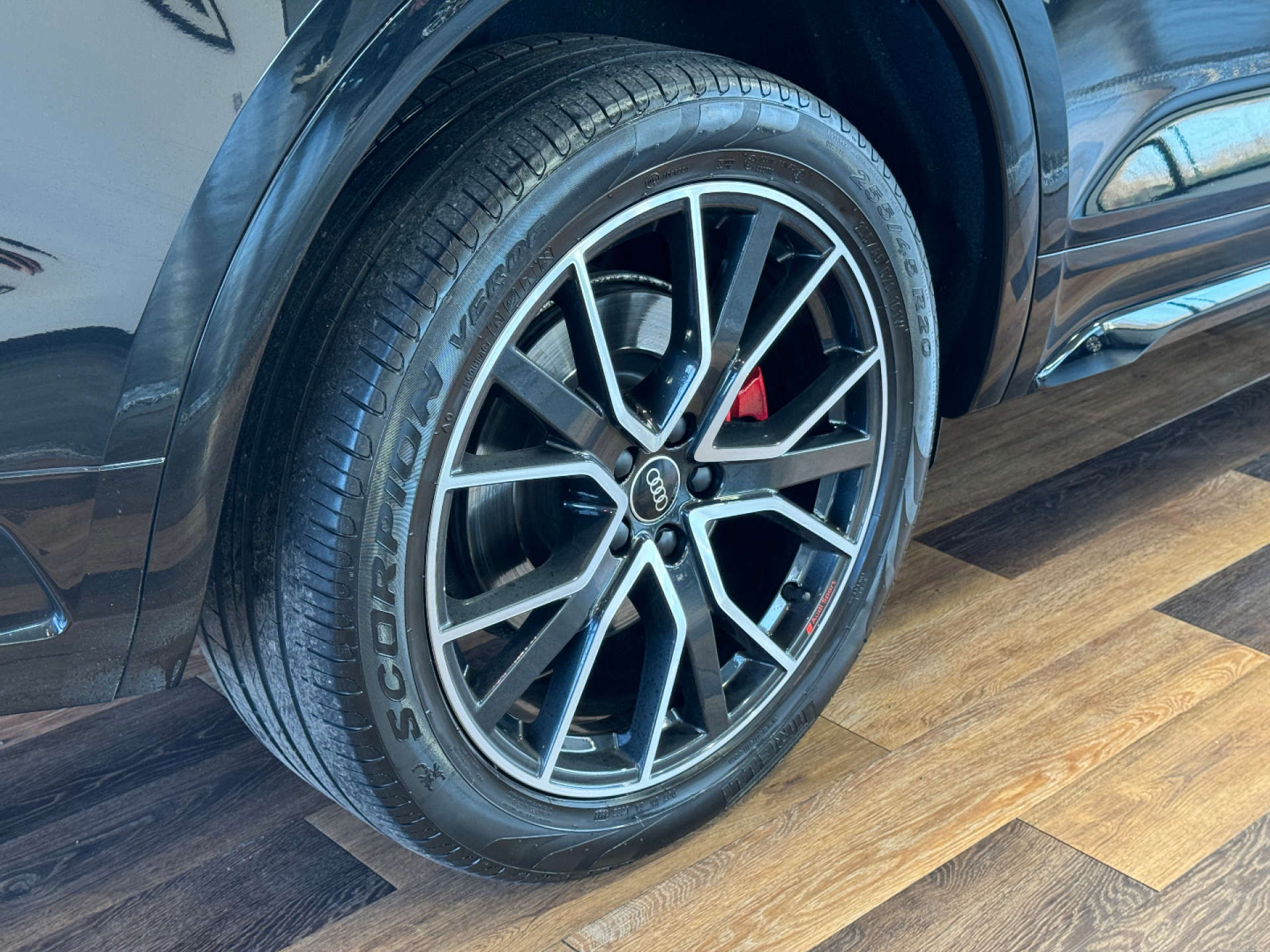 AUDI Q5 2.0 Q5 S Line Edition 1 40 TDI MHEV Quattro Semi-Auto 4WD 5dr #23