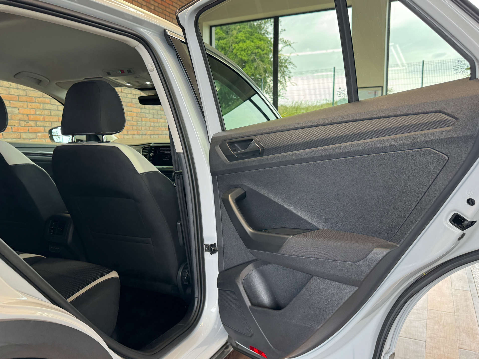 VOLKSWAGEN T-ROC 1.5 T-Roc SEL TSI Evo 5dr #22