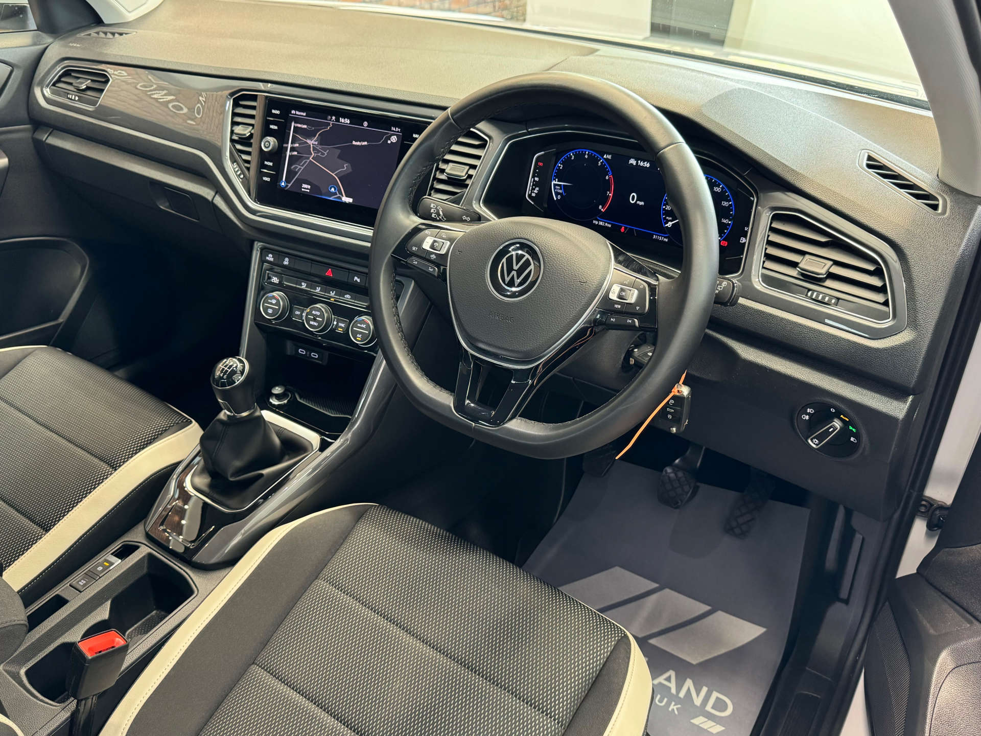 VOLKSWAGEN T-ROC 1.5 T-Roc SEL TSI Evo 5dr #23
