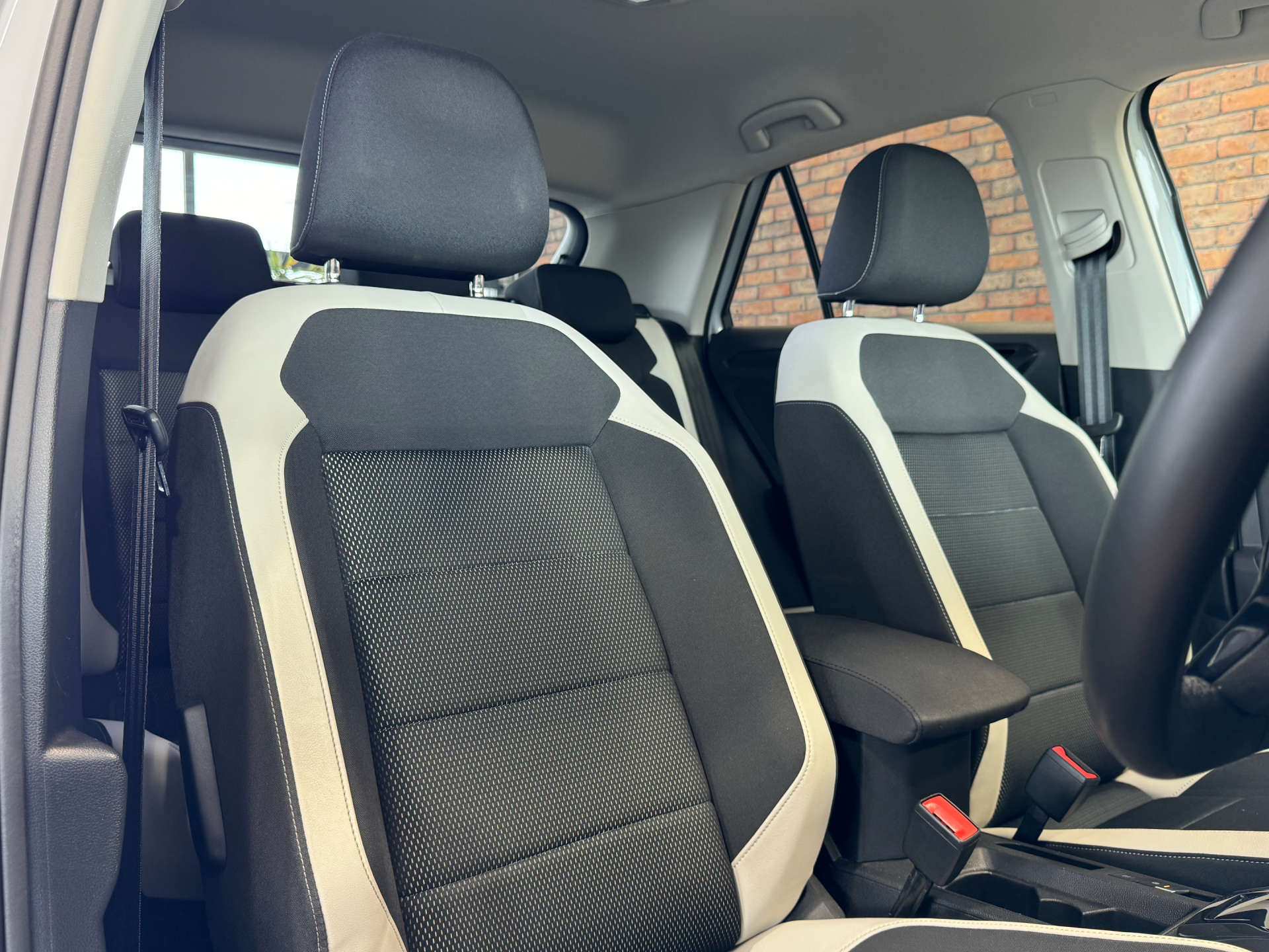 VOLKSWAGEN T-ROC 1.5 T-Roc SEL TSI Evo 5dr #24