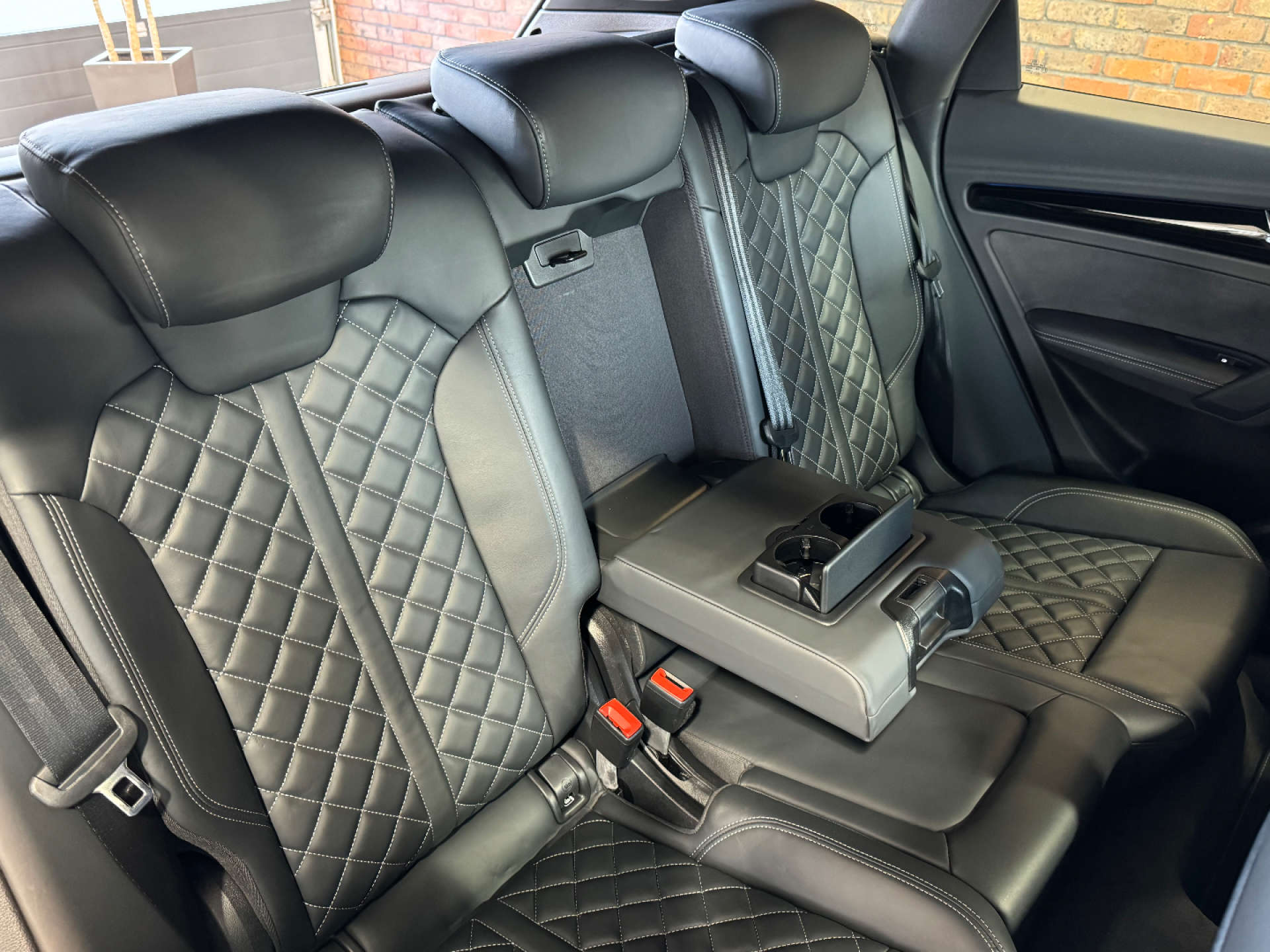 AUDI Q5 2.0 Q5 S Line Edition 1 40 TDI MHEV Quattro Semi-Auto 4WD 5dr #35
