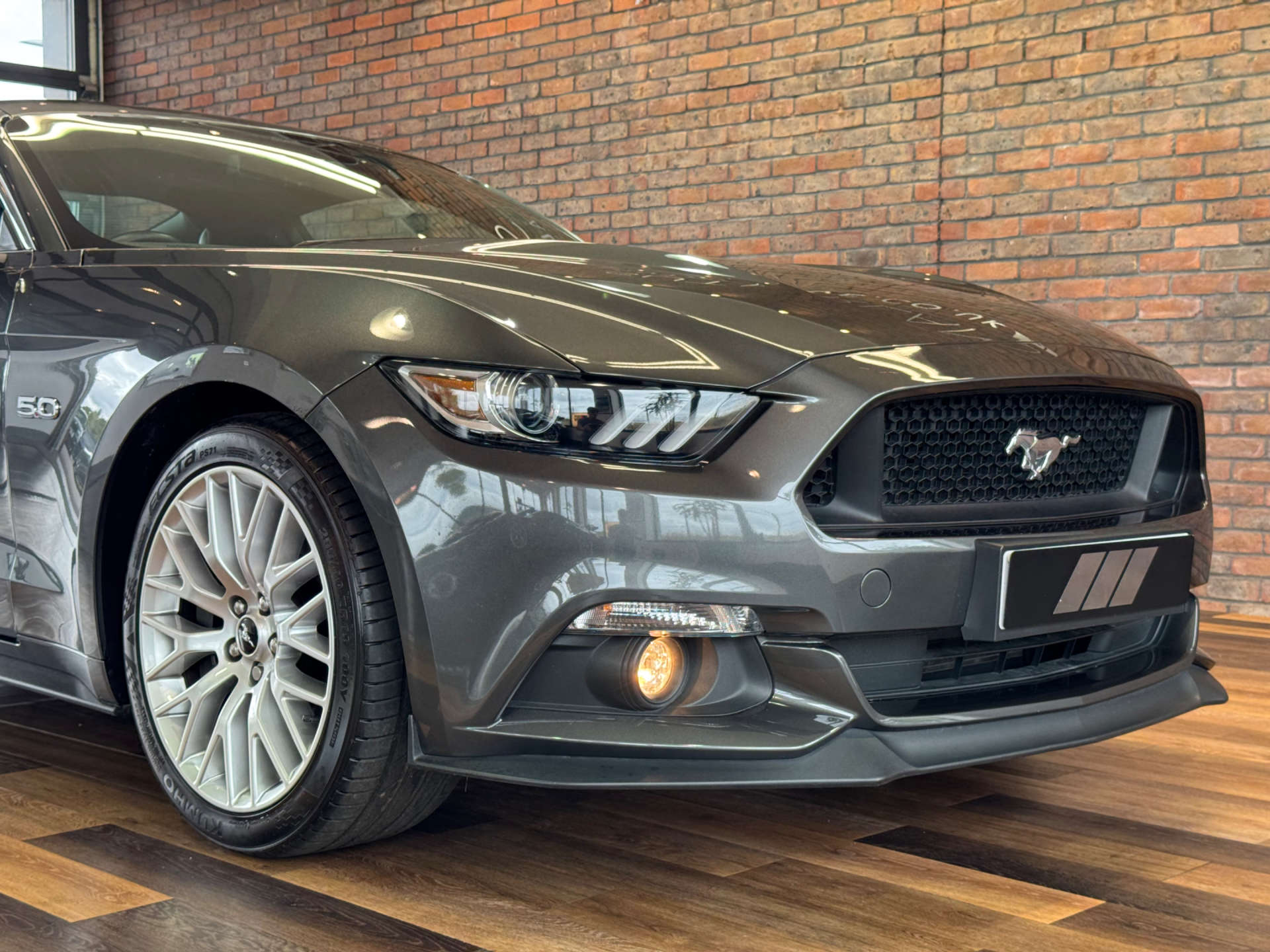 FORD MUSTANG 5.0 Mustang GT 2dr #12
