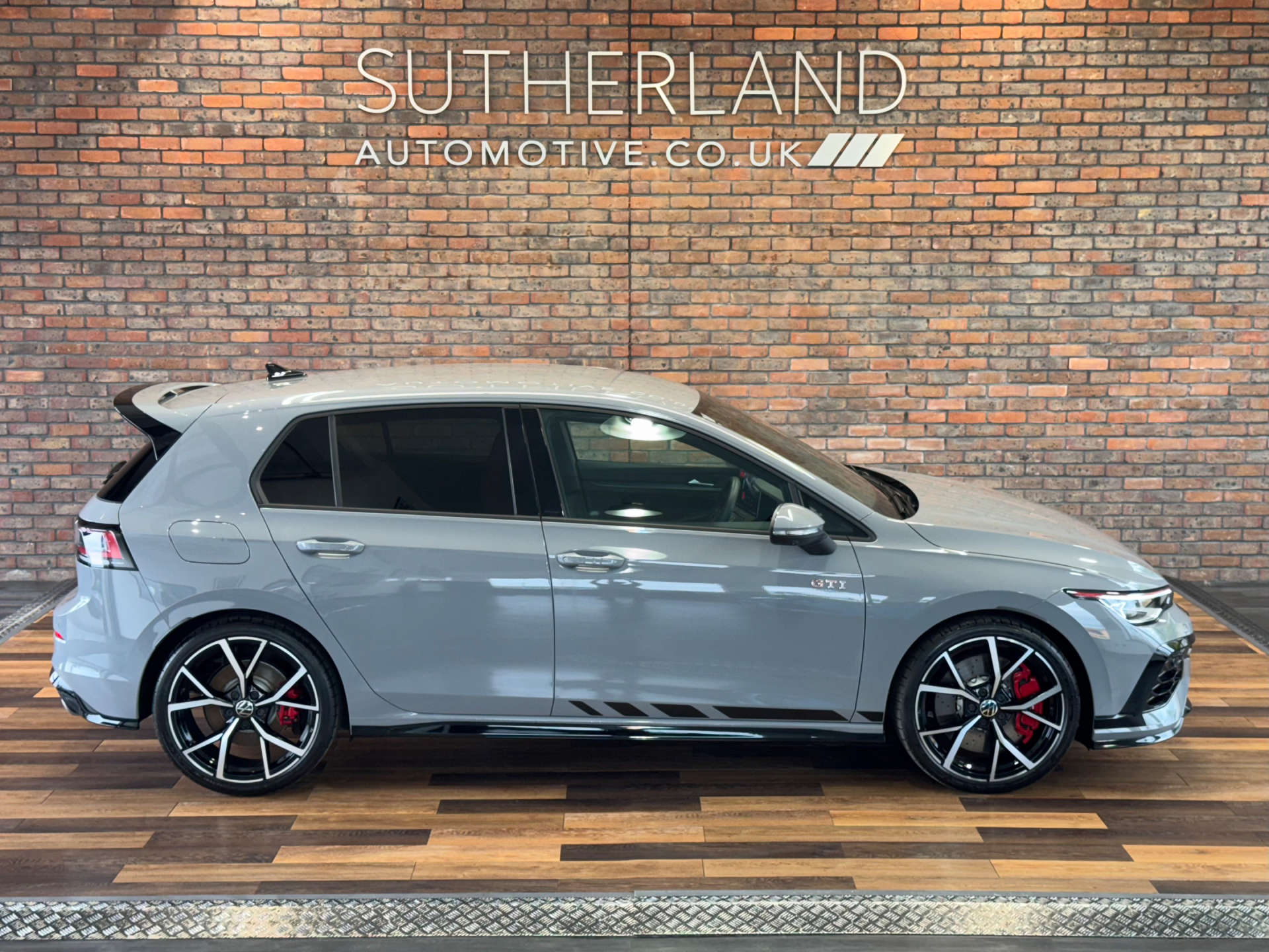 VOLKSWAGEN GOLF 2.0 Golf GTi Clubsport TSi Semi-Auto 5dr #3