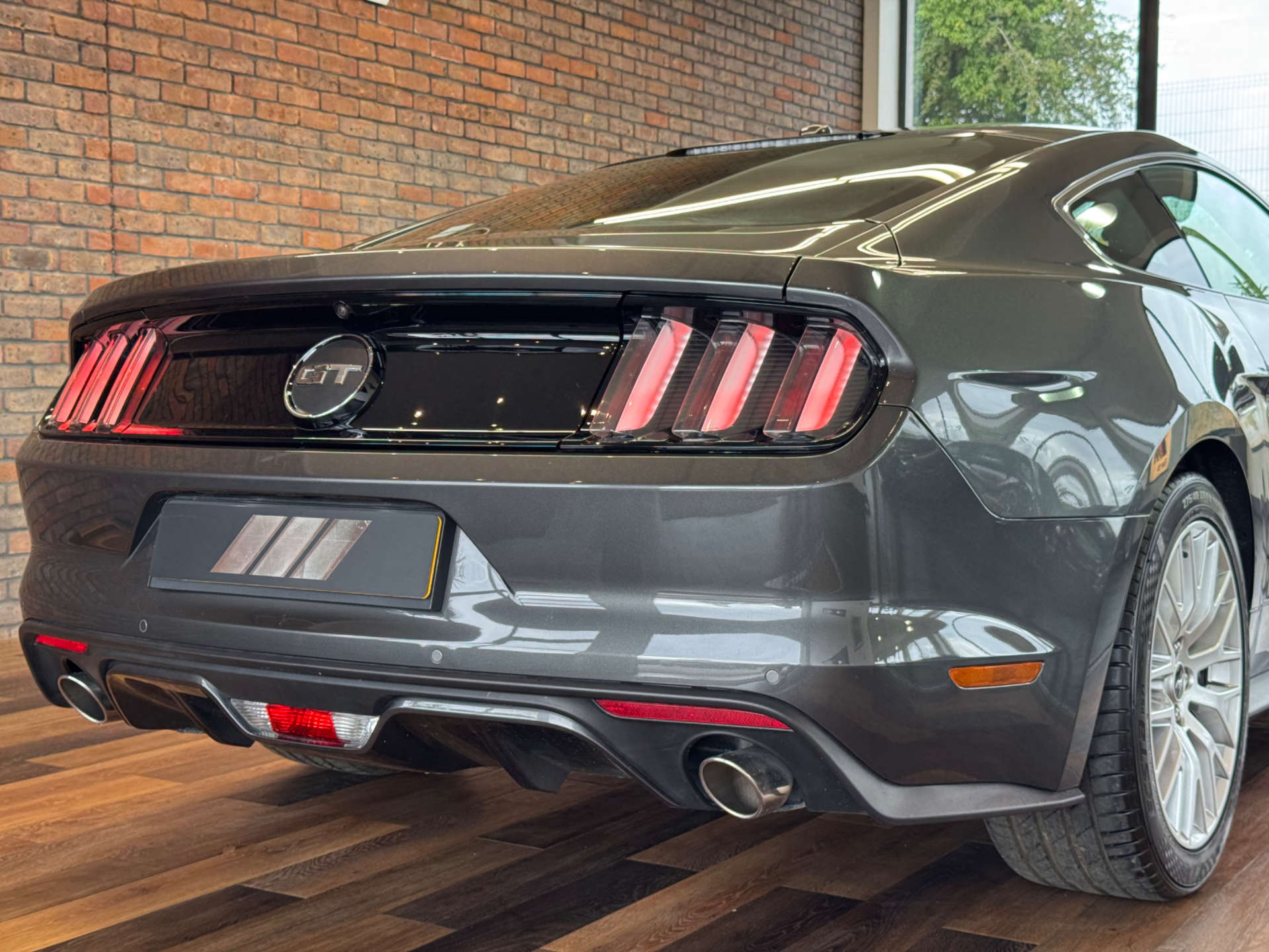 FORD MUSTANG 5.0 Mustang GT 2dr #19