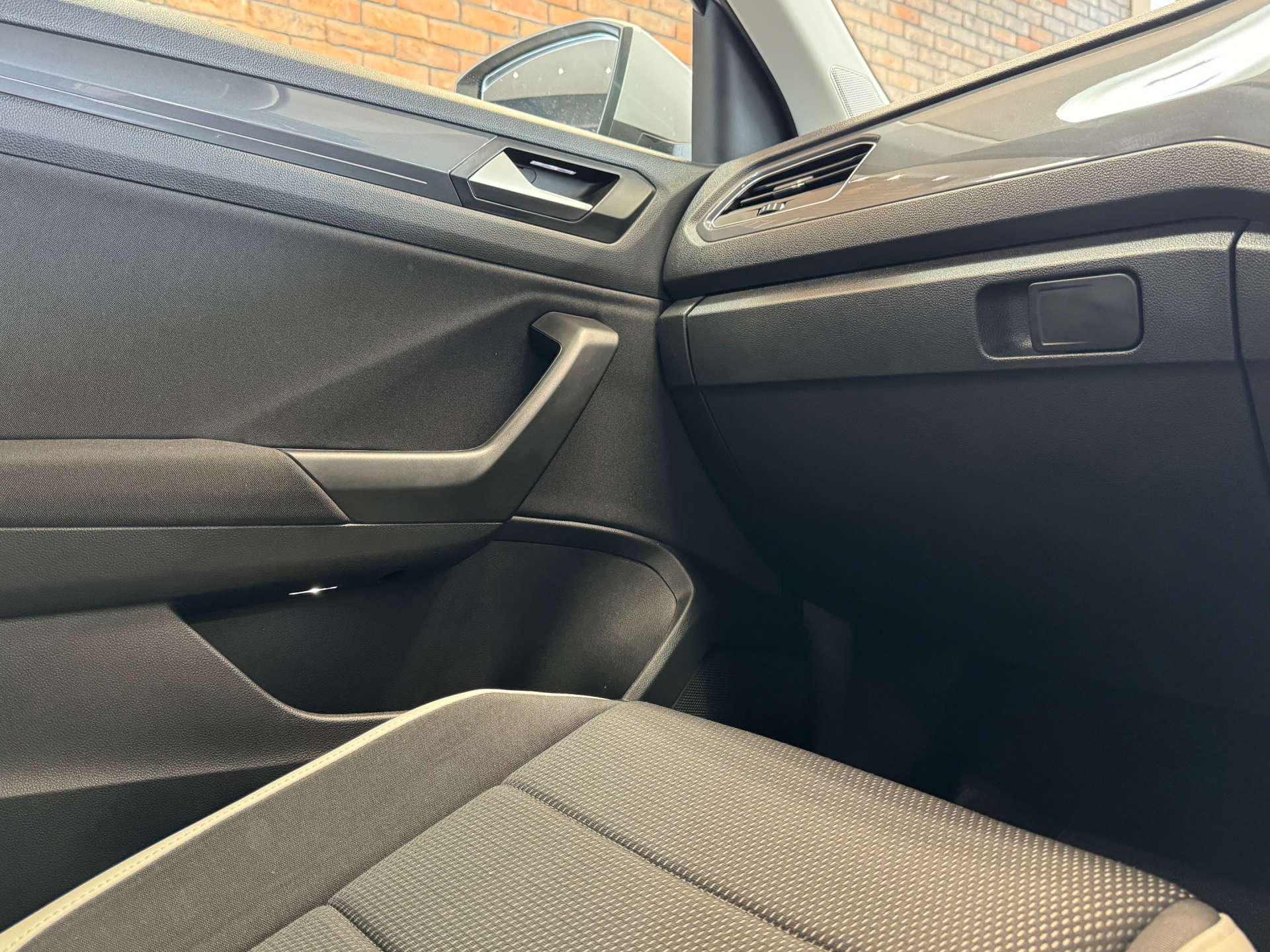 VOLKSWAGEN T-ROC 1.5 T-Roc SEL TSI Evo 5dr #37
