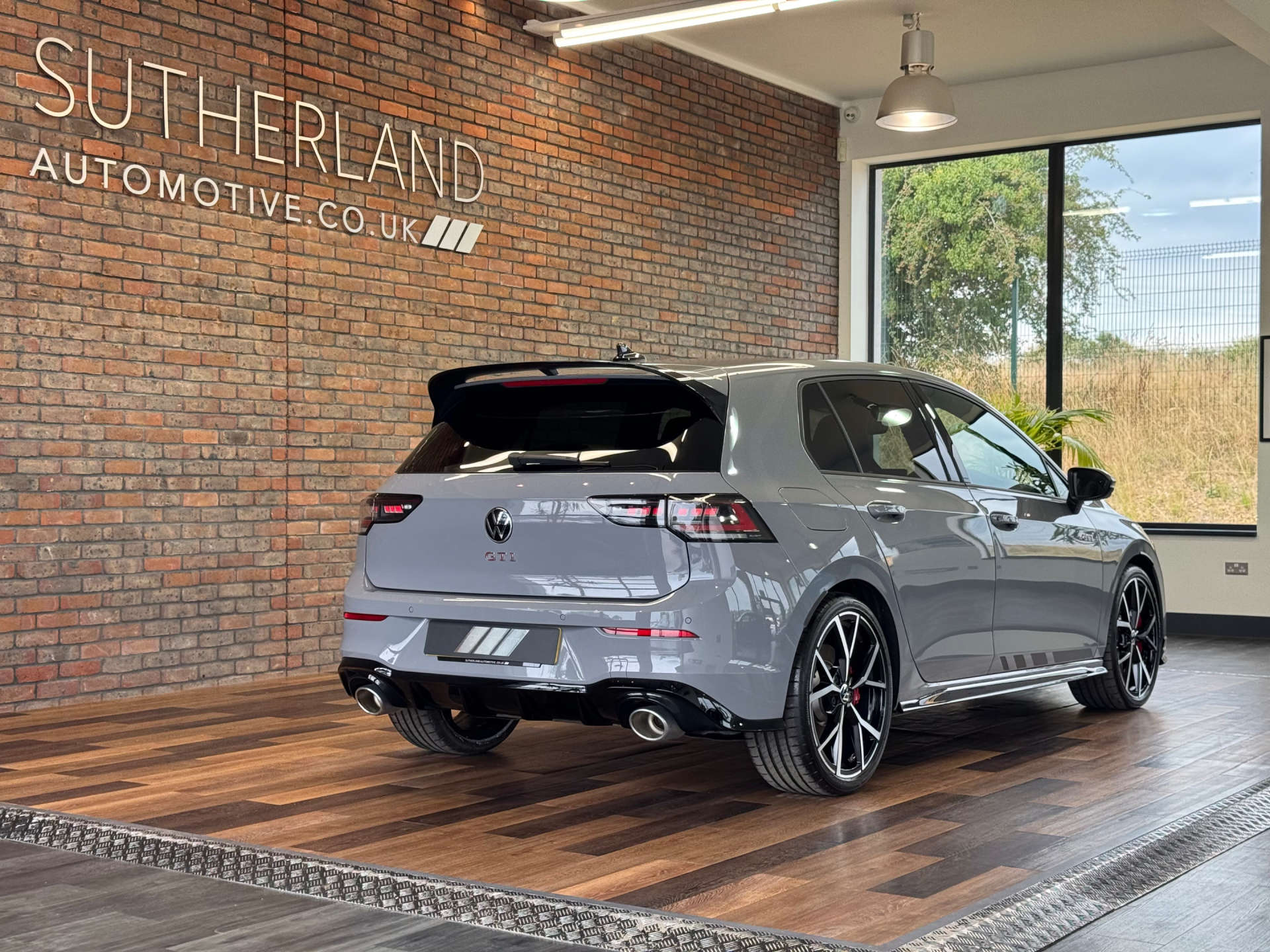 VOLKSWAGEN GOLF 2.0 Golf GTi Clubsport TSi Semi-Auto 5dr #6