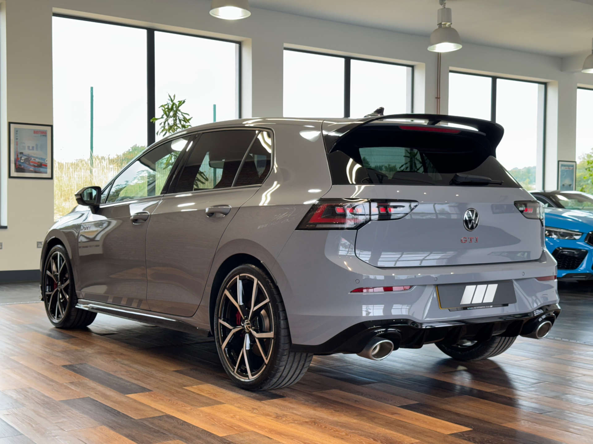 VOLKSWAGEN GOLF 2.0 Golf GTi Clubsport TSi Semi-Auto 5dr #9