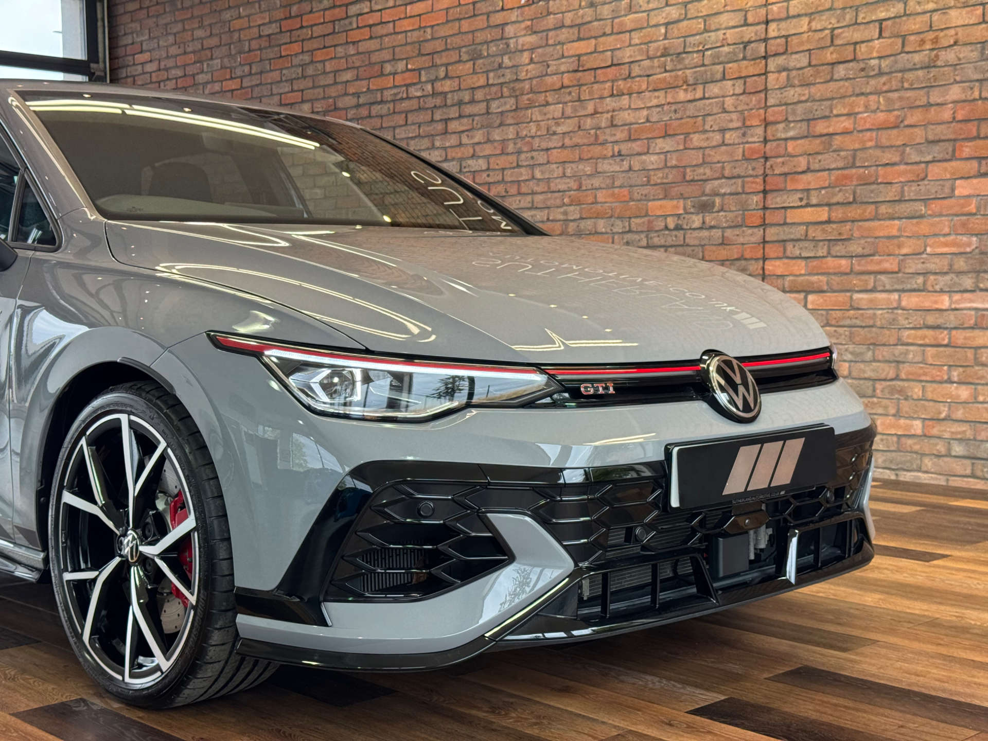 VOLKSWAGEN GOLF 2.0 Golf GTi Clubsport TSi Semi-Auto 5dr #12