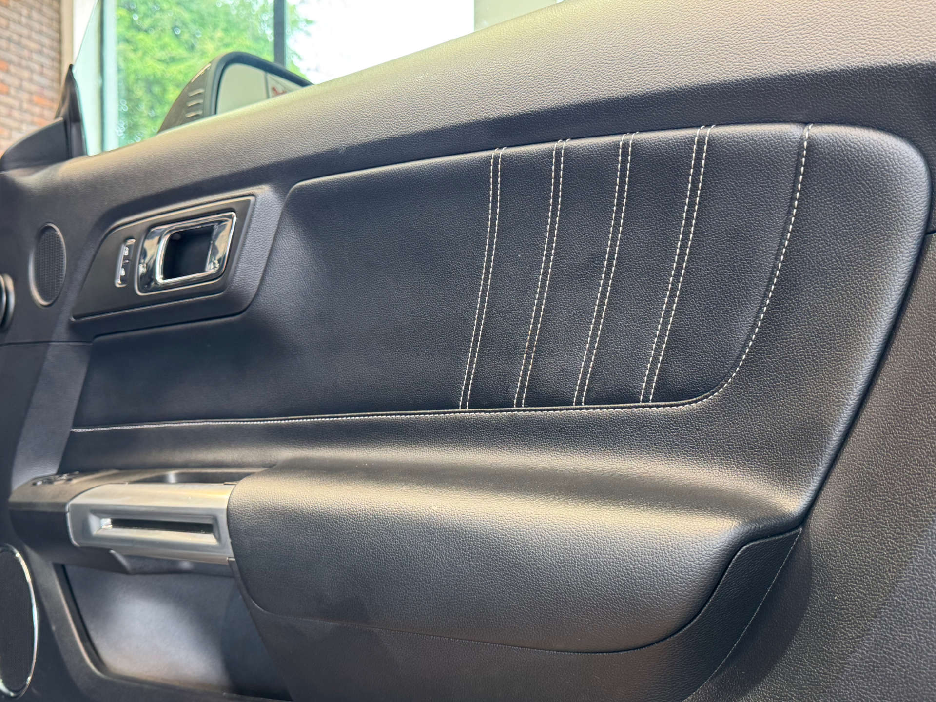 FORD MUSTANG 5.0 Mustang GT 2dr #33