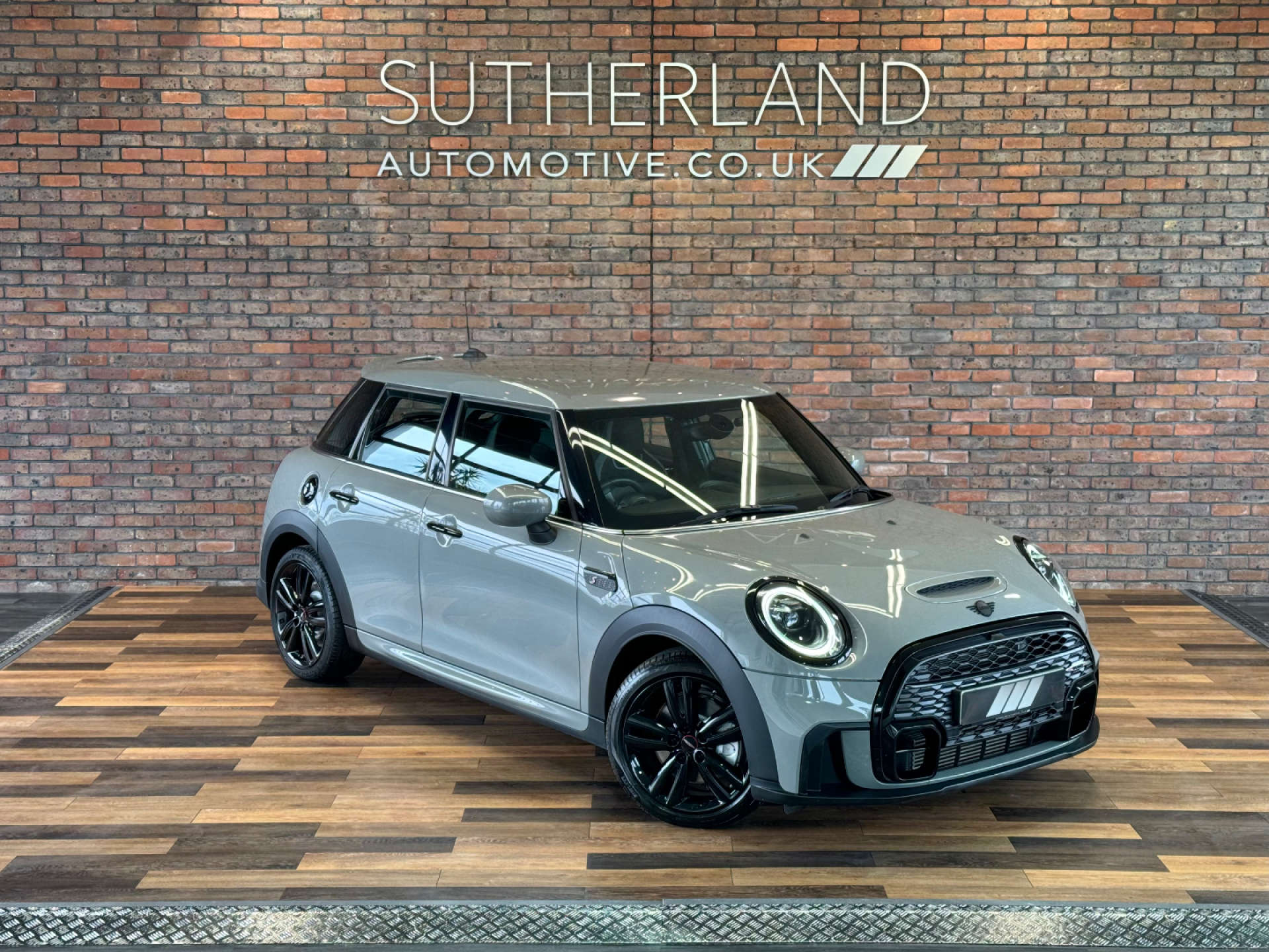 MINI HATCH 2.0 Cooper S Sport 5dr #1