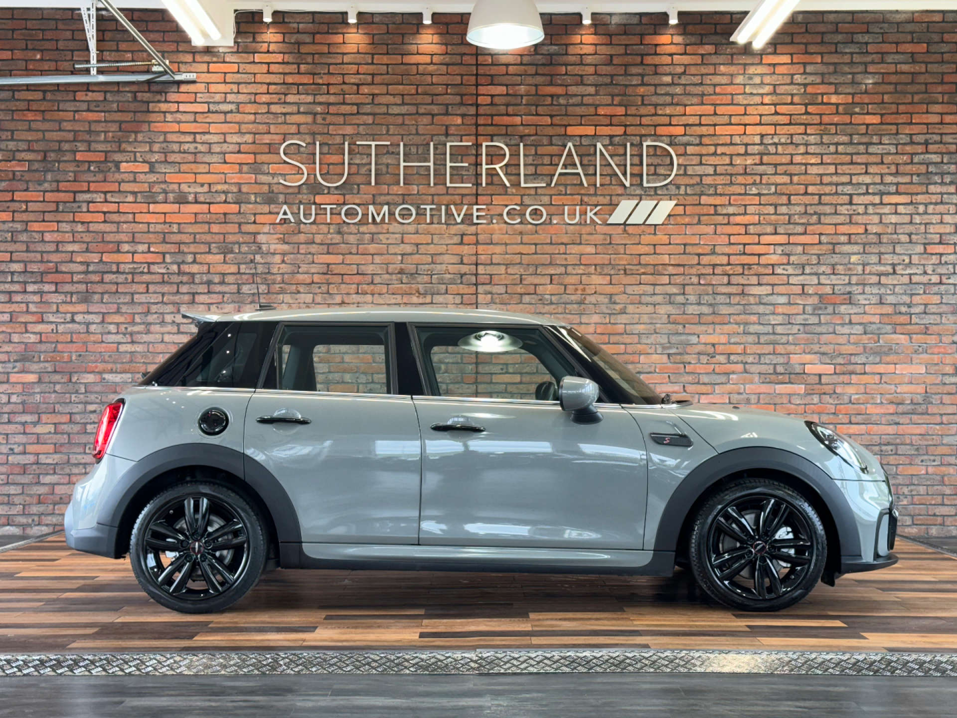 MINI HATCH 2.0 Cooper S Sport 5dr #2