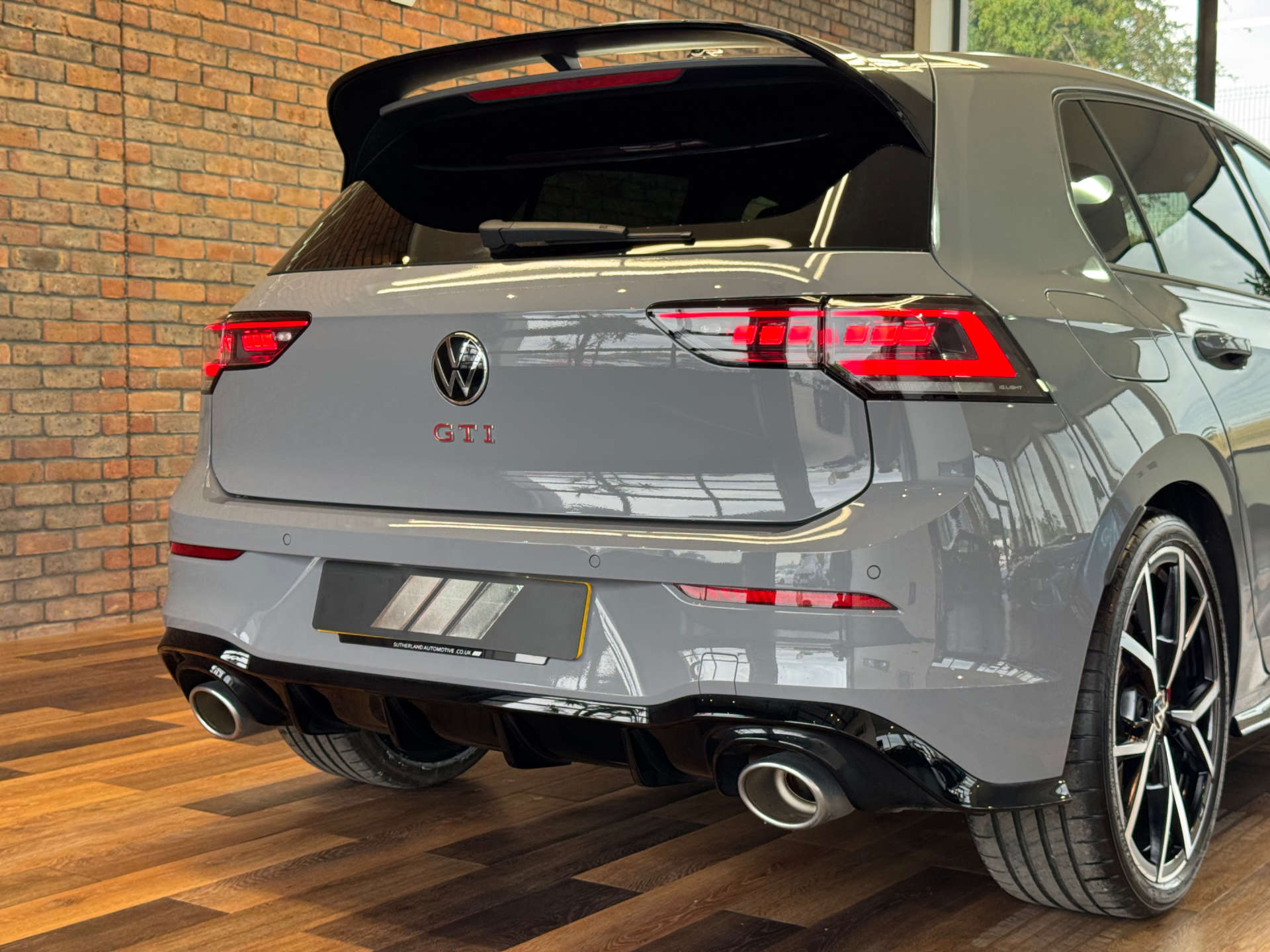 VOLKSWAGEN GOLF 2.0 Golf GTi Clubsport TSi Semi-Auto 5dr #25