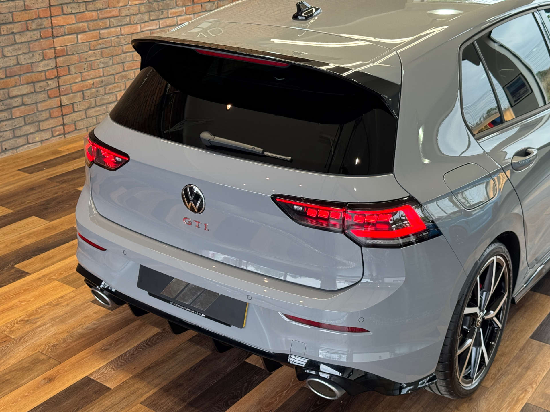 VOLKSWAGEN GOLF 2.0 Golf GTi Clubsport TSi Semi-Auto 5dr #26