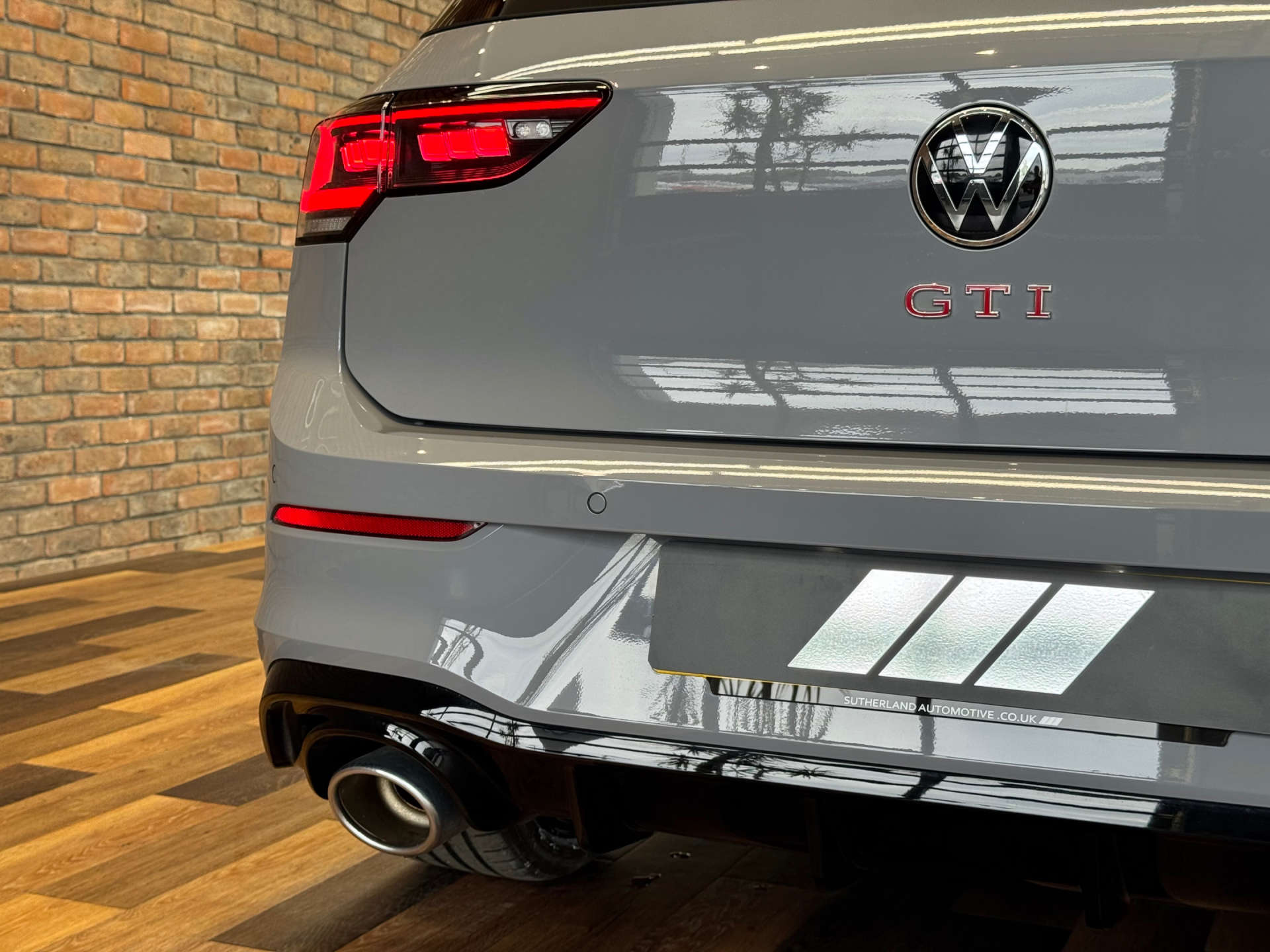 VOLKSWAGEN GOLF 2.0 Golf GTi Clubsport TSi Semi-Auto 5dr #27