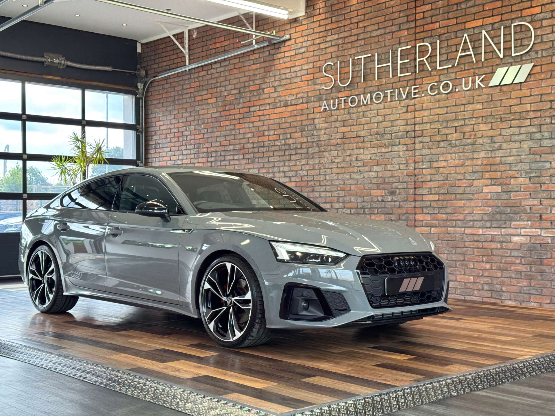 AUDI A5 2.0 A5 Sportback 35 TFSI MHEV Black Edition Semi-Auto 5dr #4