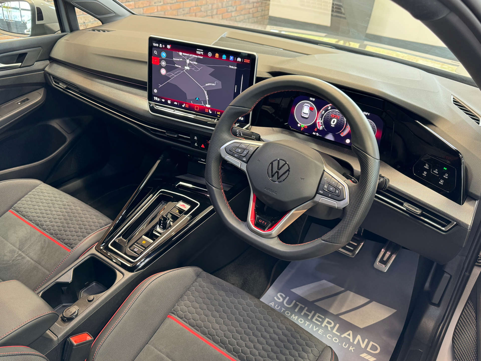 VOLKSWAGEN GOLF 2.0 Golf GTi Clubsport TSi Semi-Auto 5dr #37