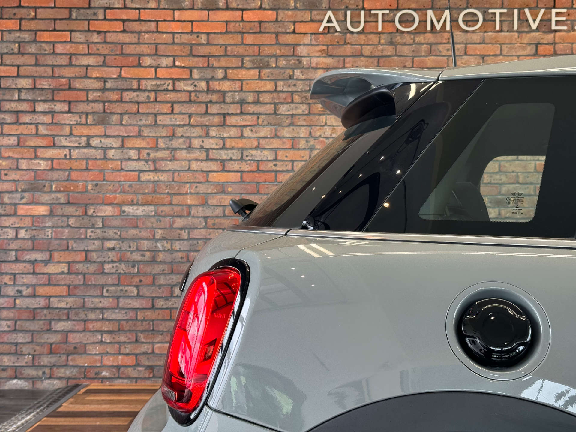 MINI HATCH 2.0 Cooper S Sport 5dr #21
