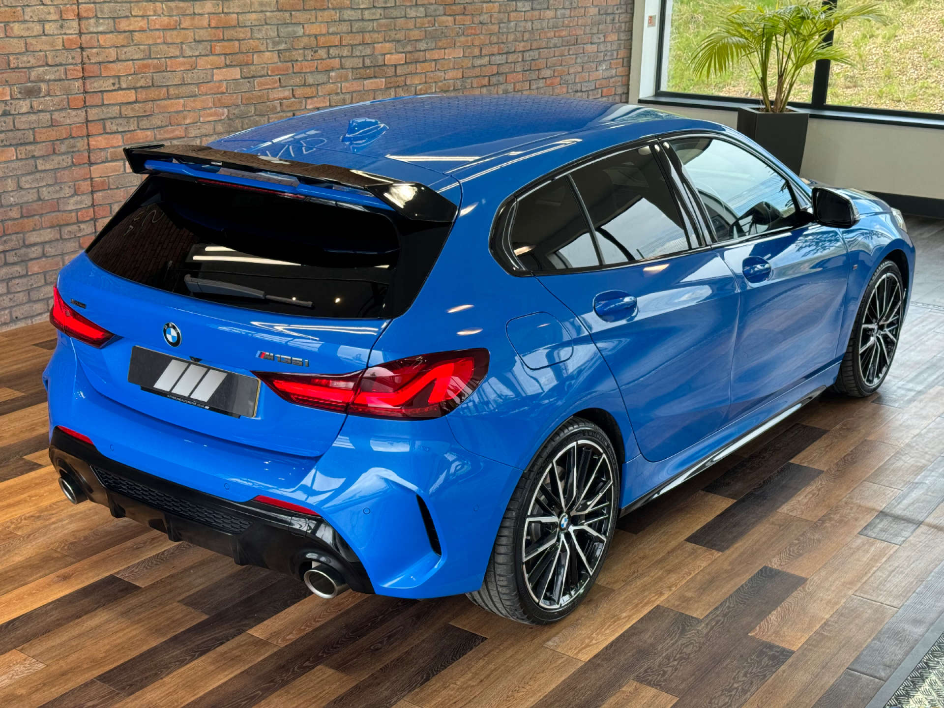 BMW 1 SERIES 2.0 M135i xDrive Auto 4WD 5dr #9