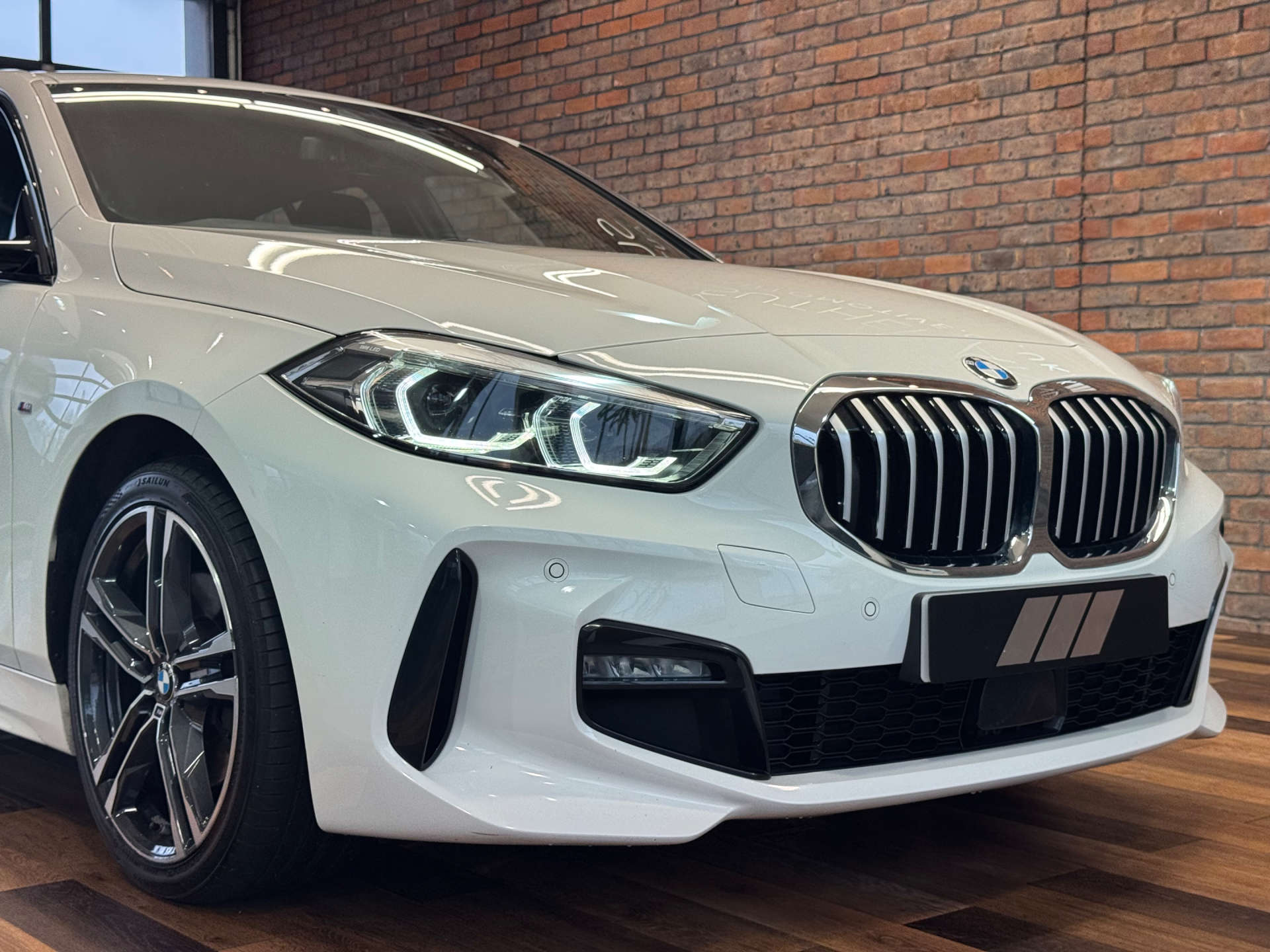 BMW 1 SERIES 1.5 118I M Sport Auto 5dr #10