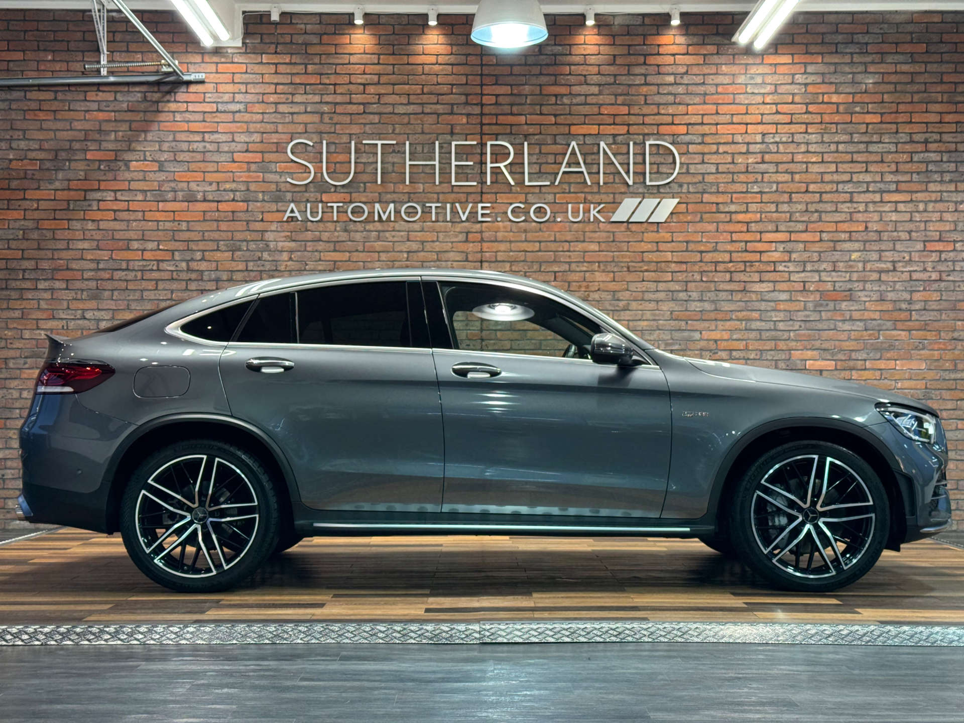 MERCEDES-BENZ GLC 3.0 AMG GLC 43 Premium+ 4Matic Auto 4WD 5dr #2