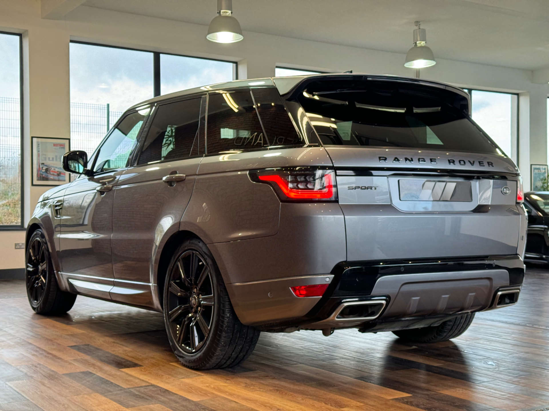 LAND ROVER RANGE ROVER SPORT 2.0 Range Rover Sport HSE Dynamic PHEV Auto 4WD 5dr #10