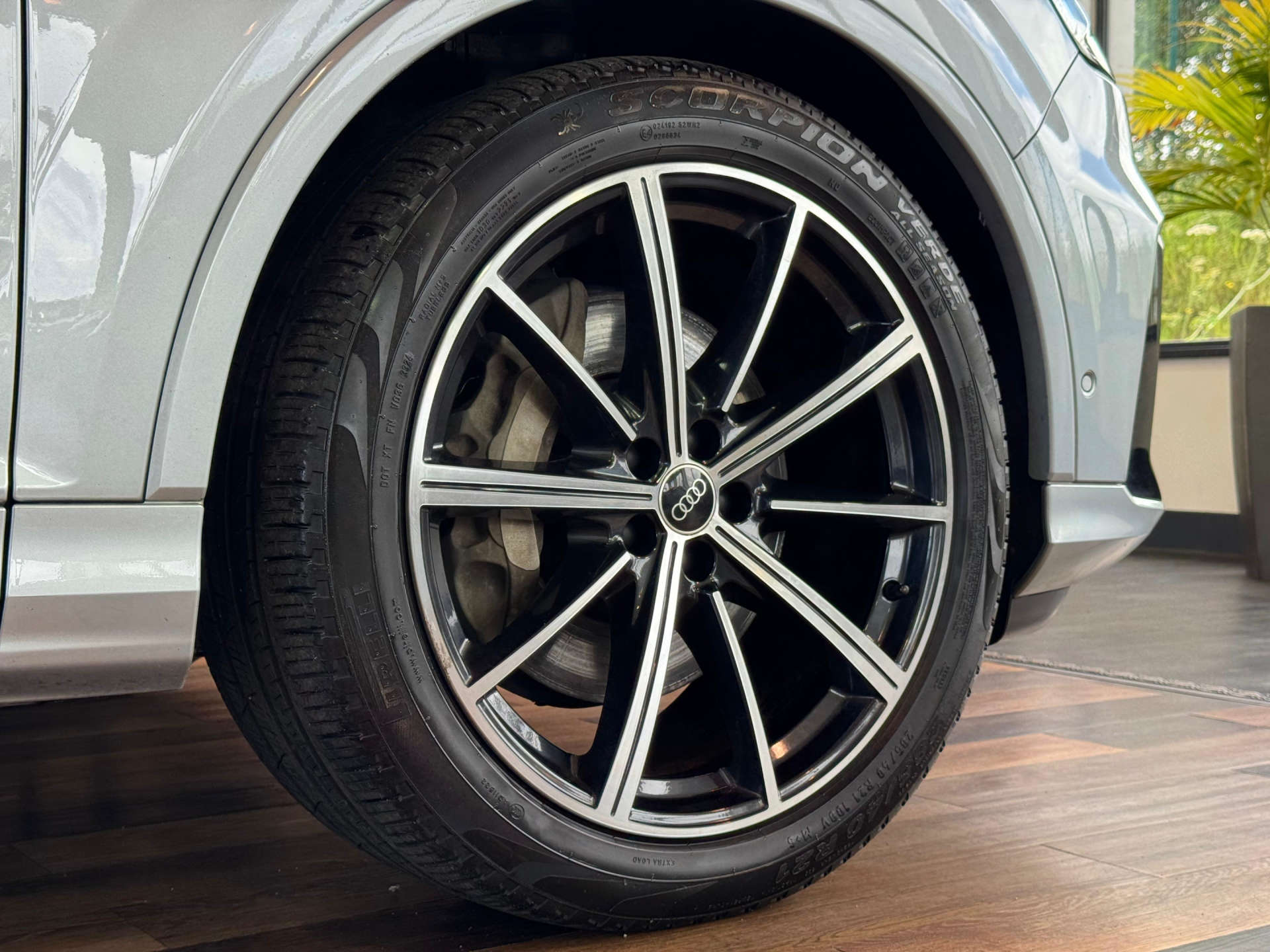 AUDI Q7 3.0 Q7 Black Edition 50 TDI MHEV Quattro Auto 4WD 5dr #12