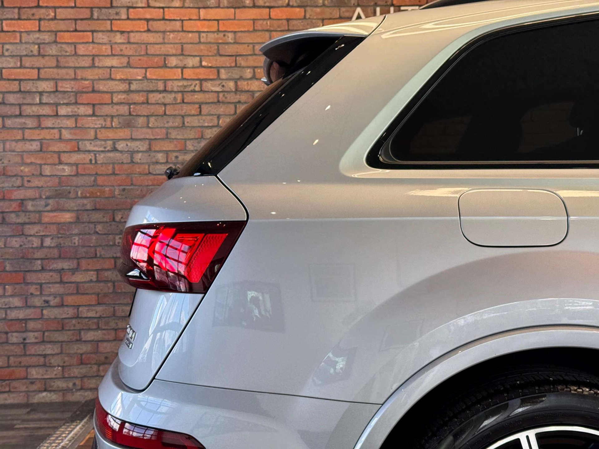 AUDI Q7 3.0 Q7 Black Edition 50 TDI MHEV Quattro Auto 4WD 5dr #18