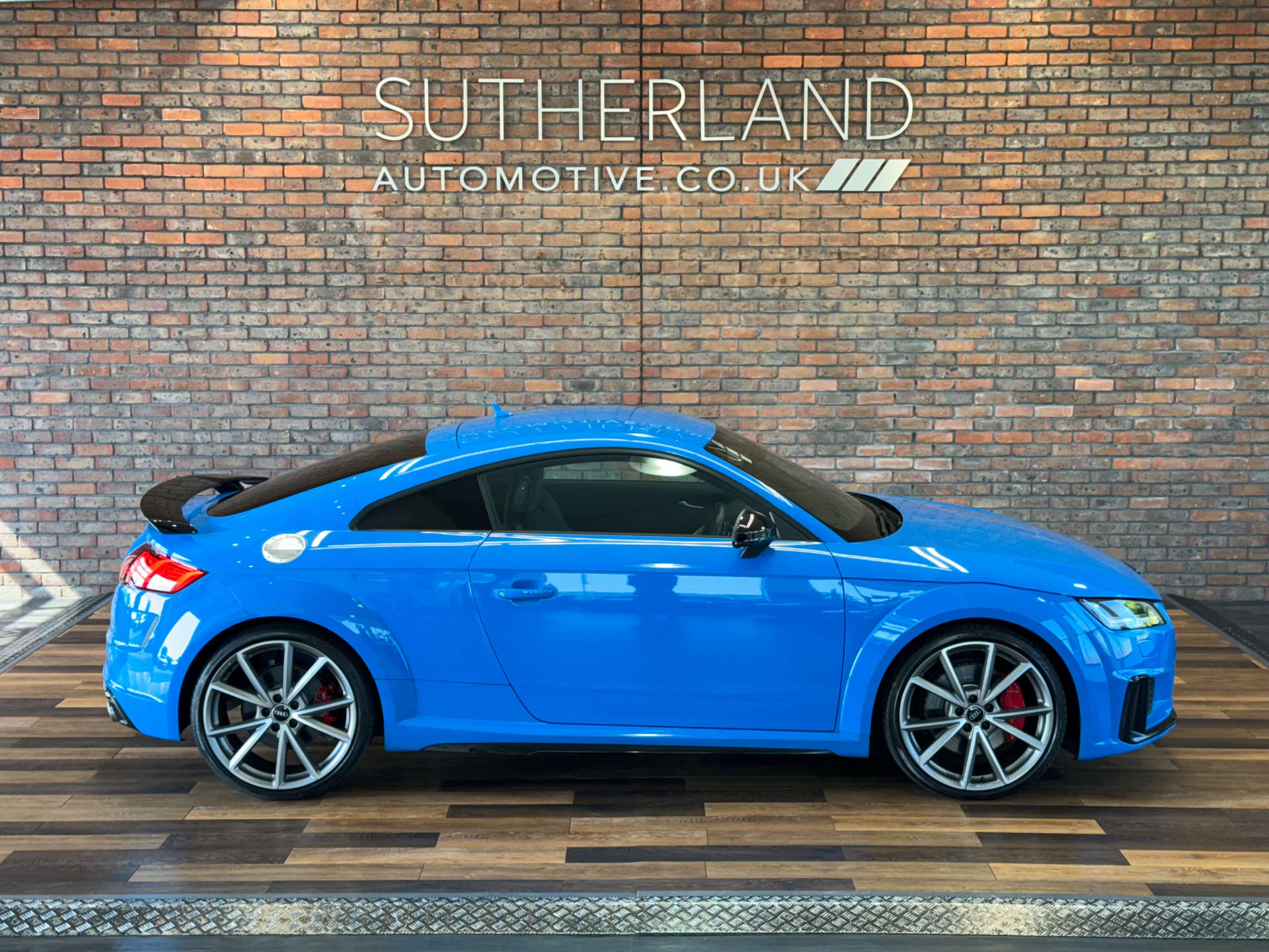 AUDI TT 2.0 TTS Black Edition TFSI Quattro Semi-Auto 4WD 3dr #3