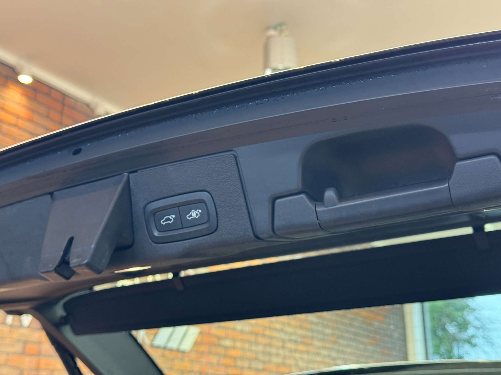 VOLVO XC60 2.0 XC60 + B4 MHEV AWD Auto 4WD 5dr #21