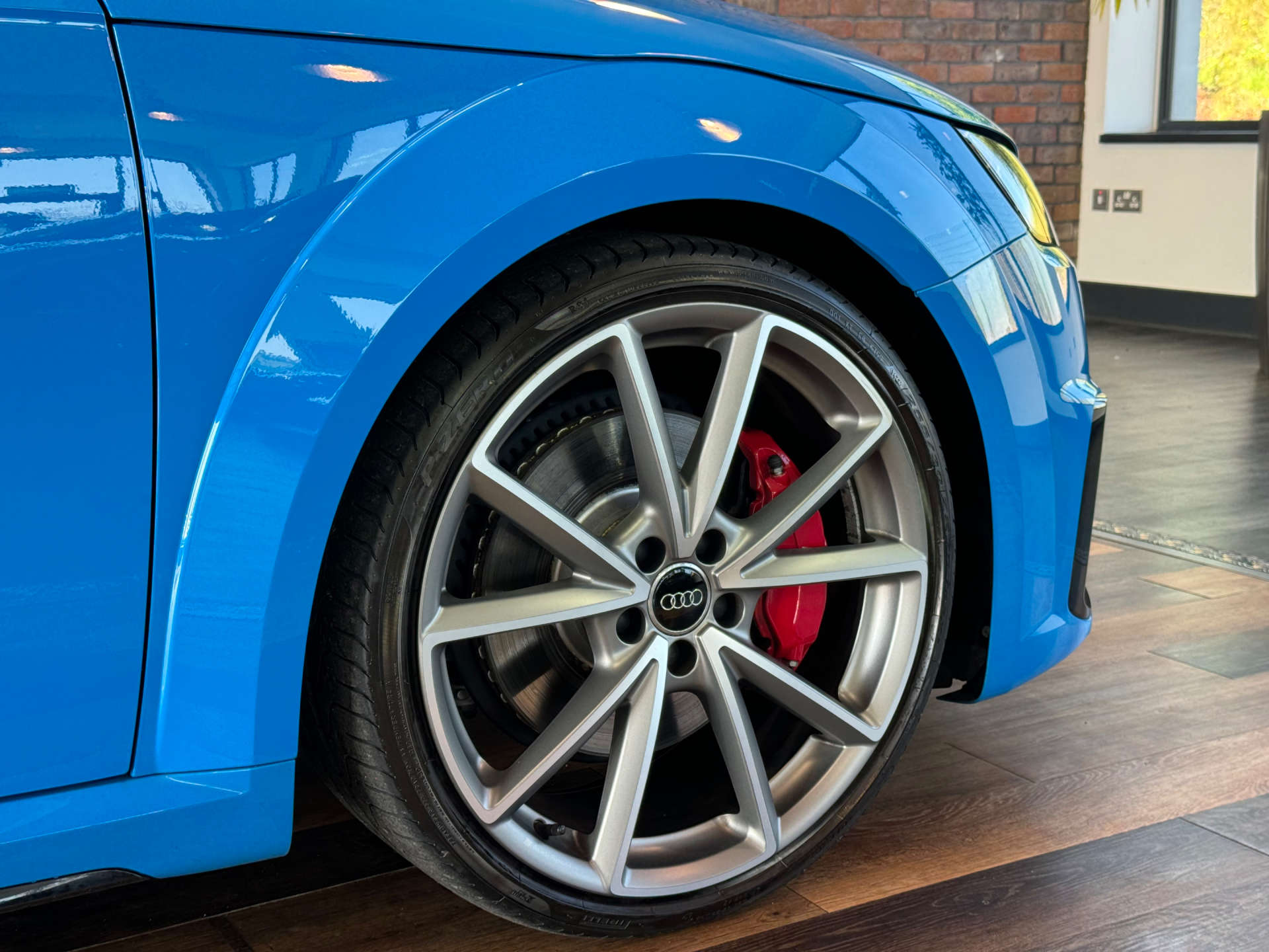 AUDI TT 2.0 TTS Black Edition TFSI Quattro Semi-Auto 4WD 3dr #15