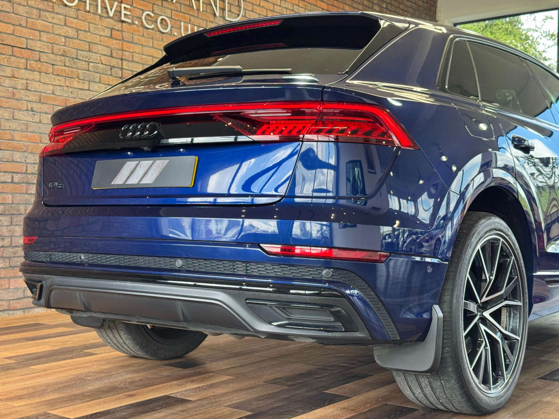 AUDI Q8 3.0 Q8 Black Edition 55 TFSI MHEV Quattro Auto 4WD 5dr #17