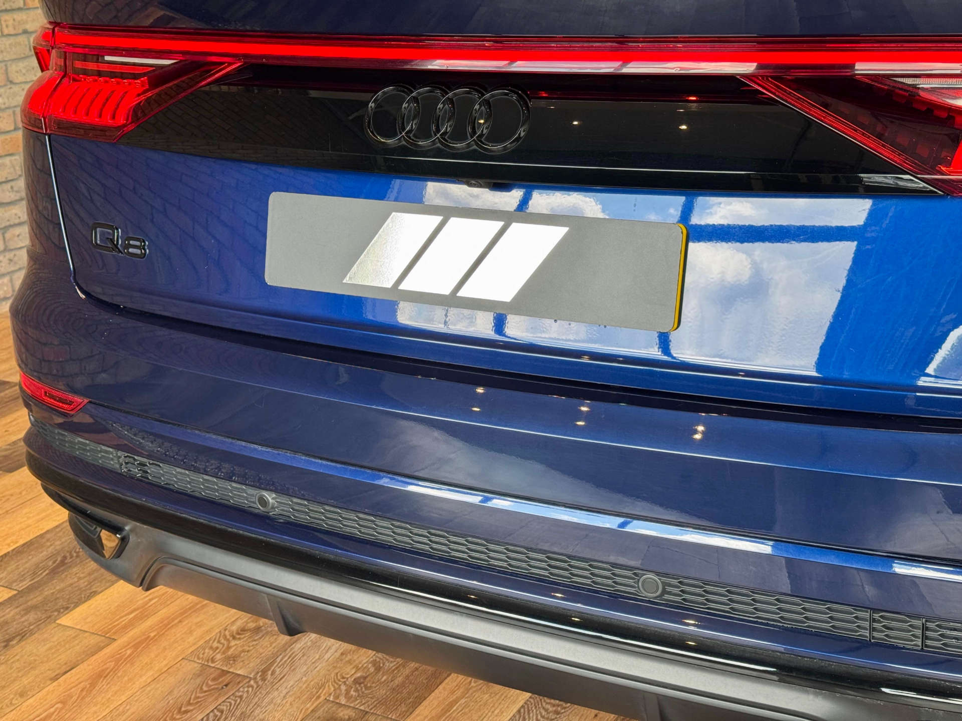 AUDI Q8 3.0 Q8 Black Edition 55 TFSI MHEV Quattro Auto 4WD 5dr #18