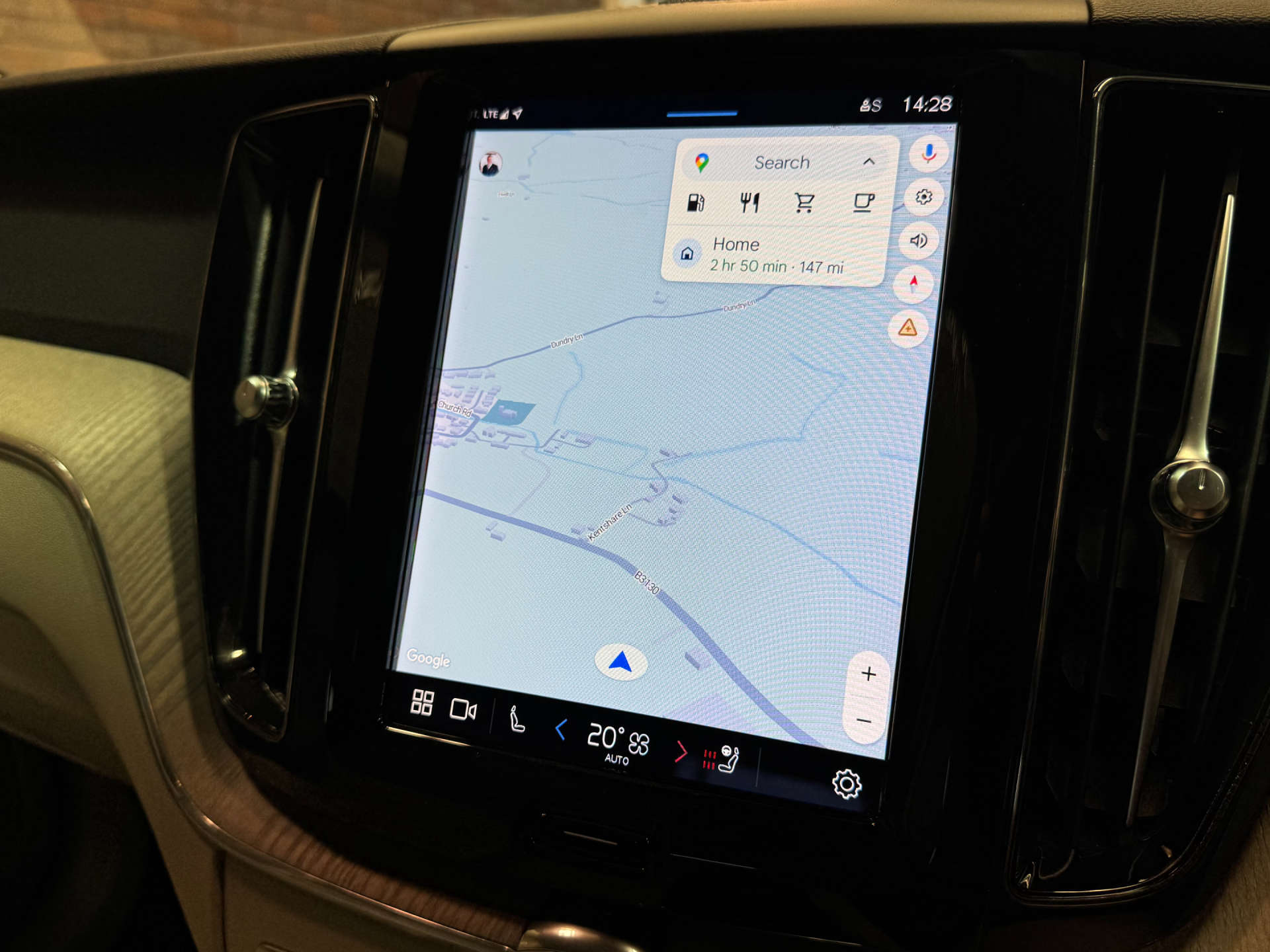 VOLVO XC60 2.0 XC60 + B4 MHEV AWD Auto 4WD 5dr #39