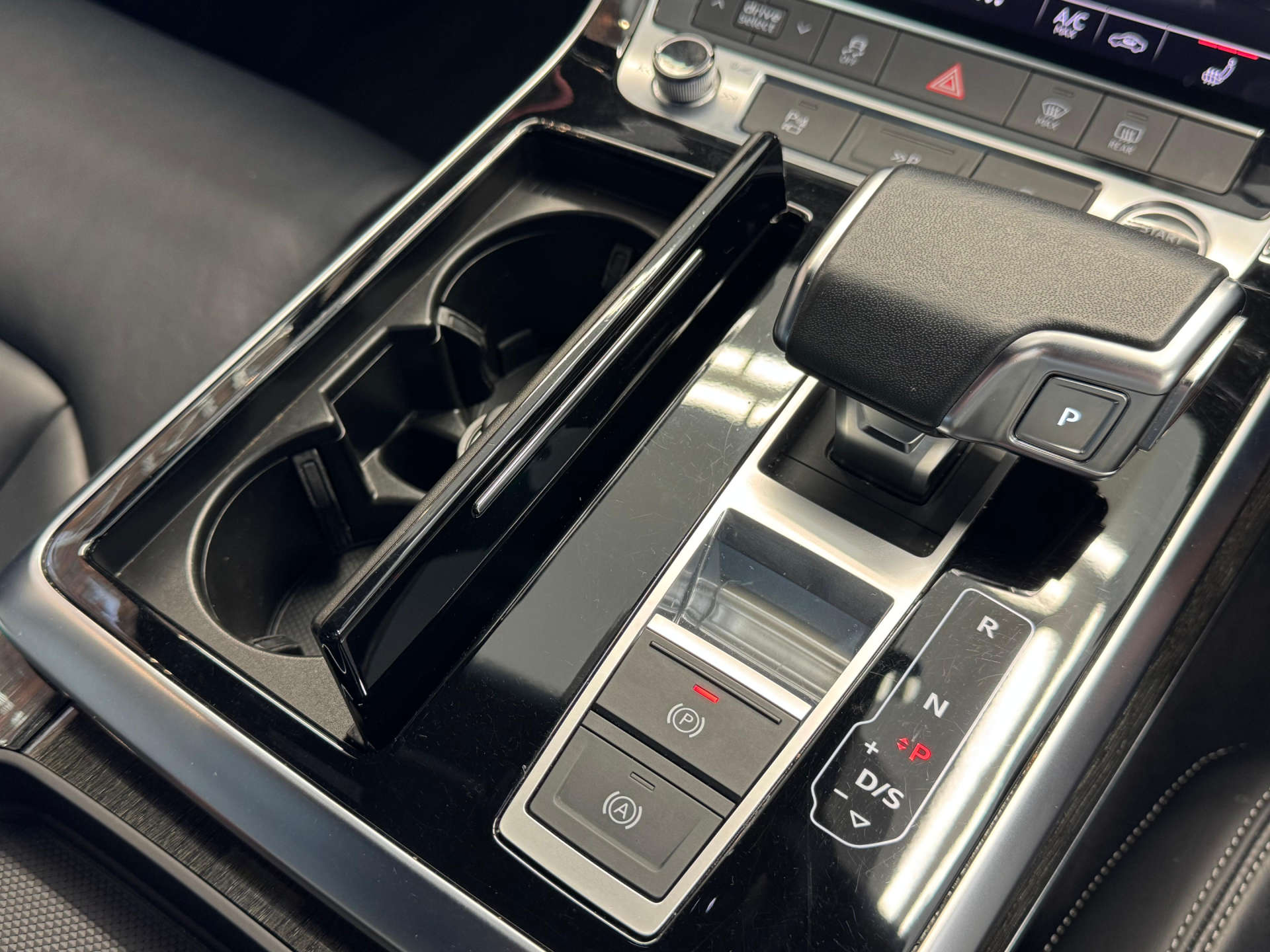 AUDI Q7 3.0 Q7 Black Edition 50 TDI MHEV Quattro Auto 4WD 5dr #59